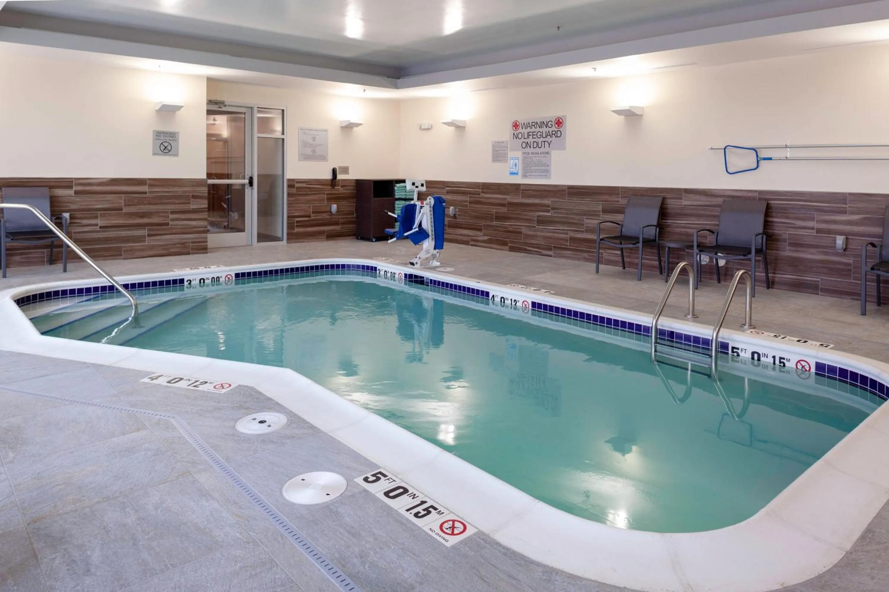 Swimming pool in Fairfield Inn & Suites by Marriott Fort Morgan