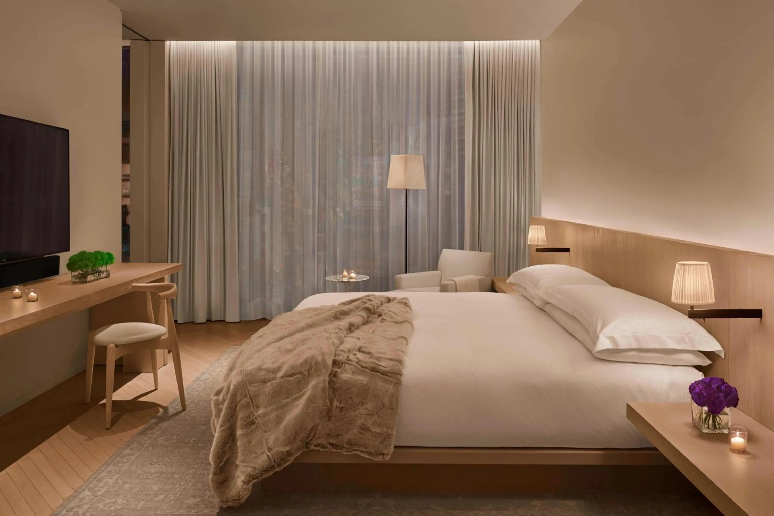 Bedroom, Bed in The Times Square EDITION New York