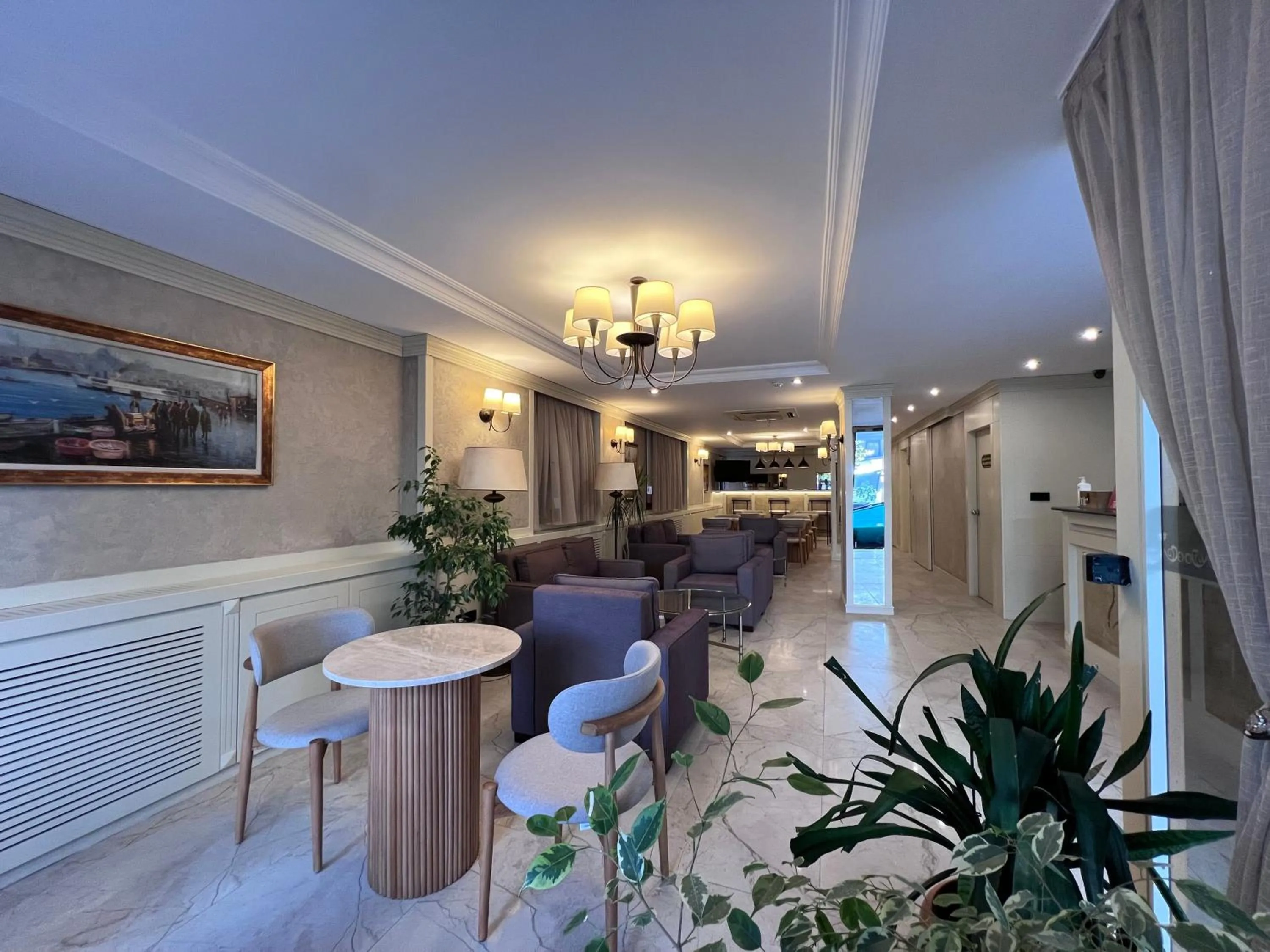 Lobby or reception in Gul Hotel