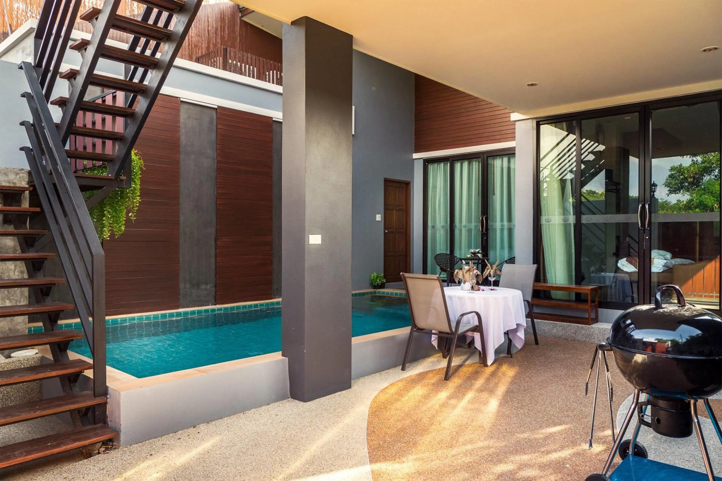 KG Private Pool Villas Soi 9
