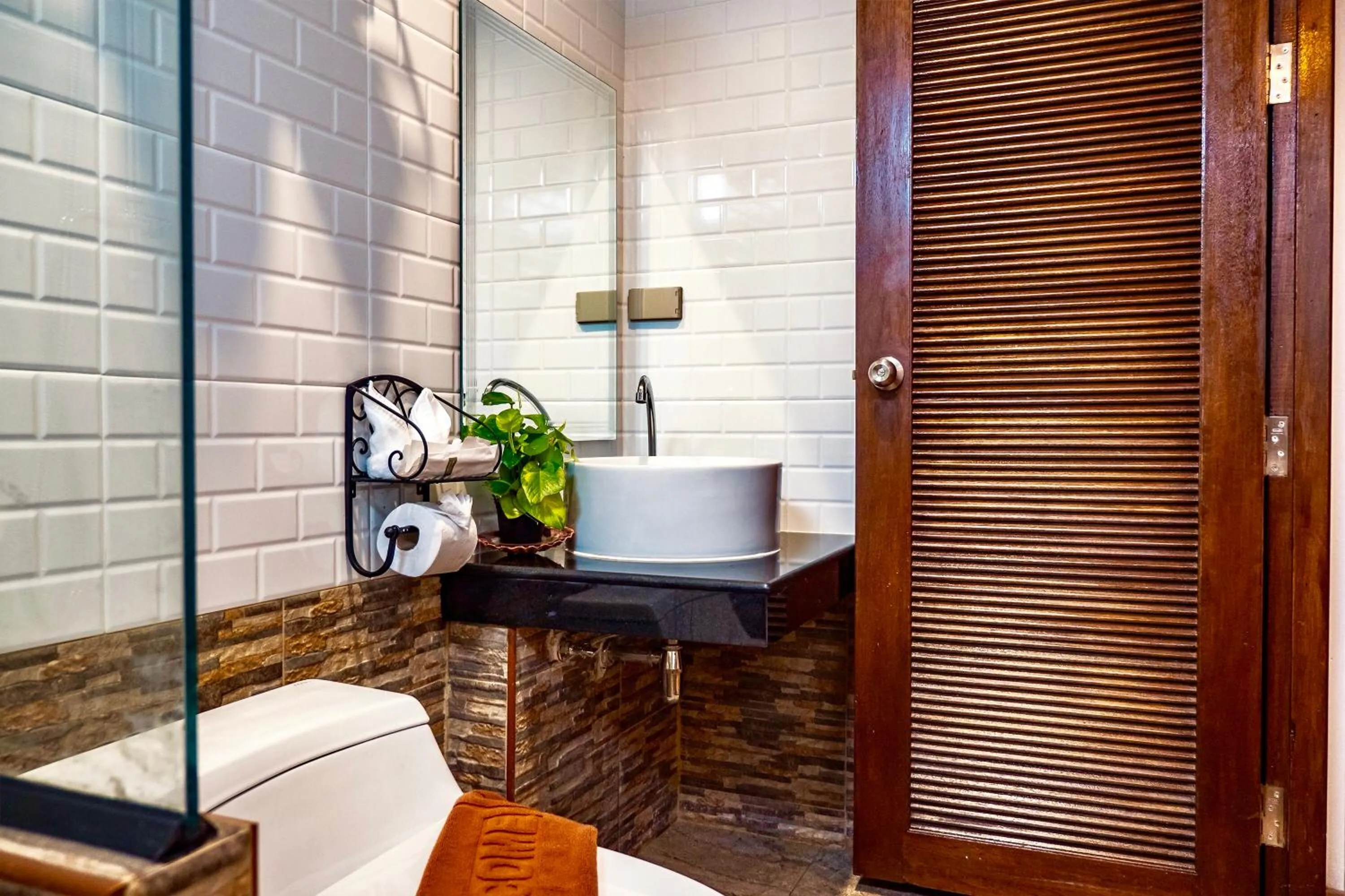 Bathroom in KG Private Pool Villas Soi 9