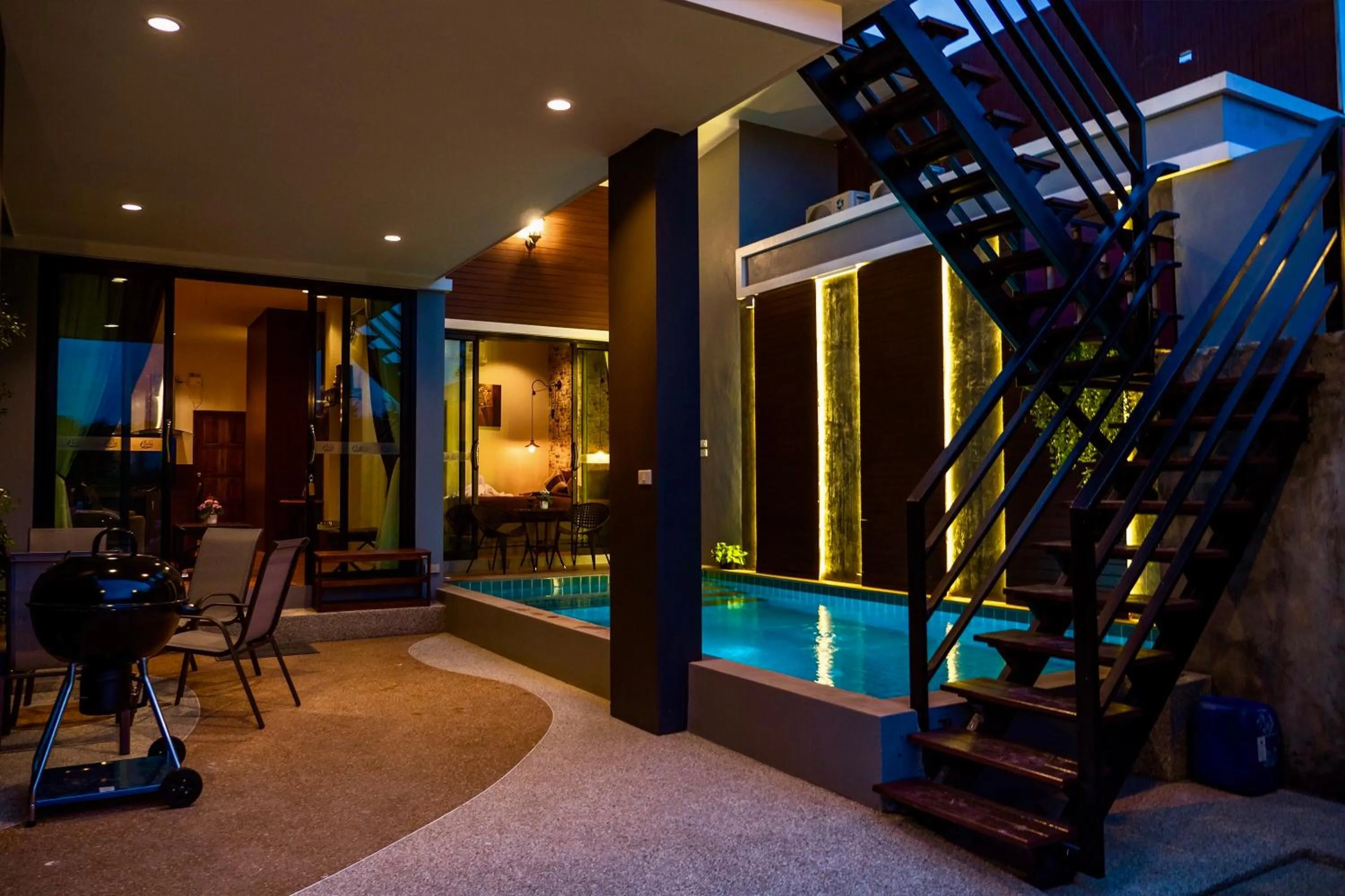 KG Private Pool Villas Soi 9