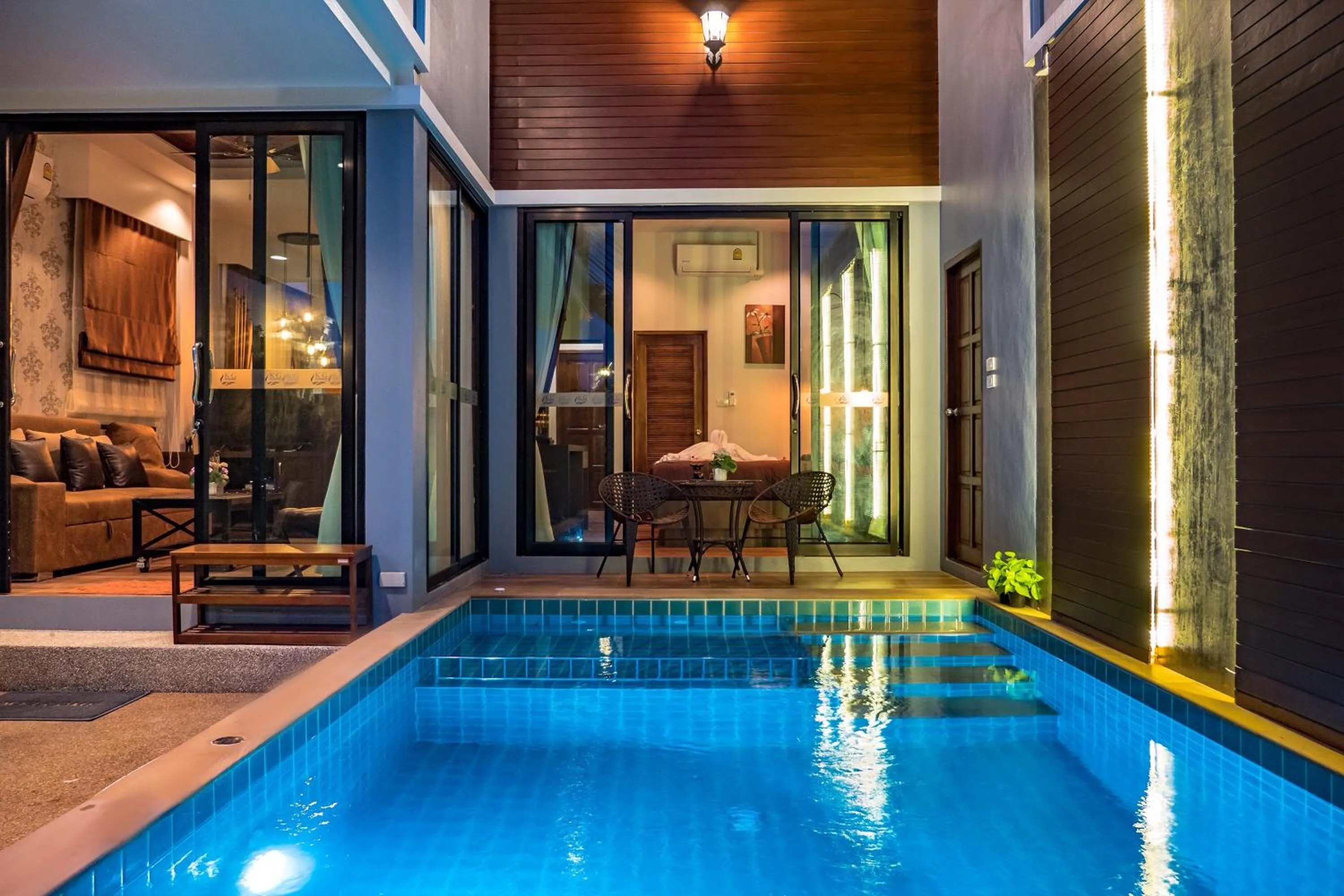 Swimming pool in KG Private Pool Villas Soi 9