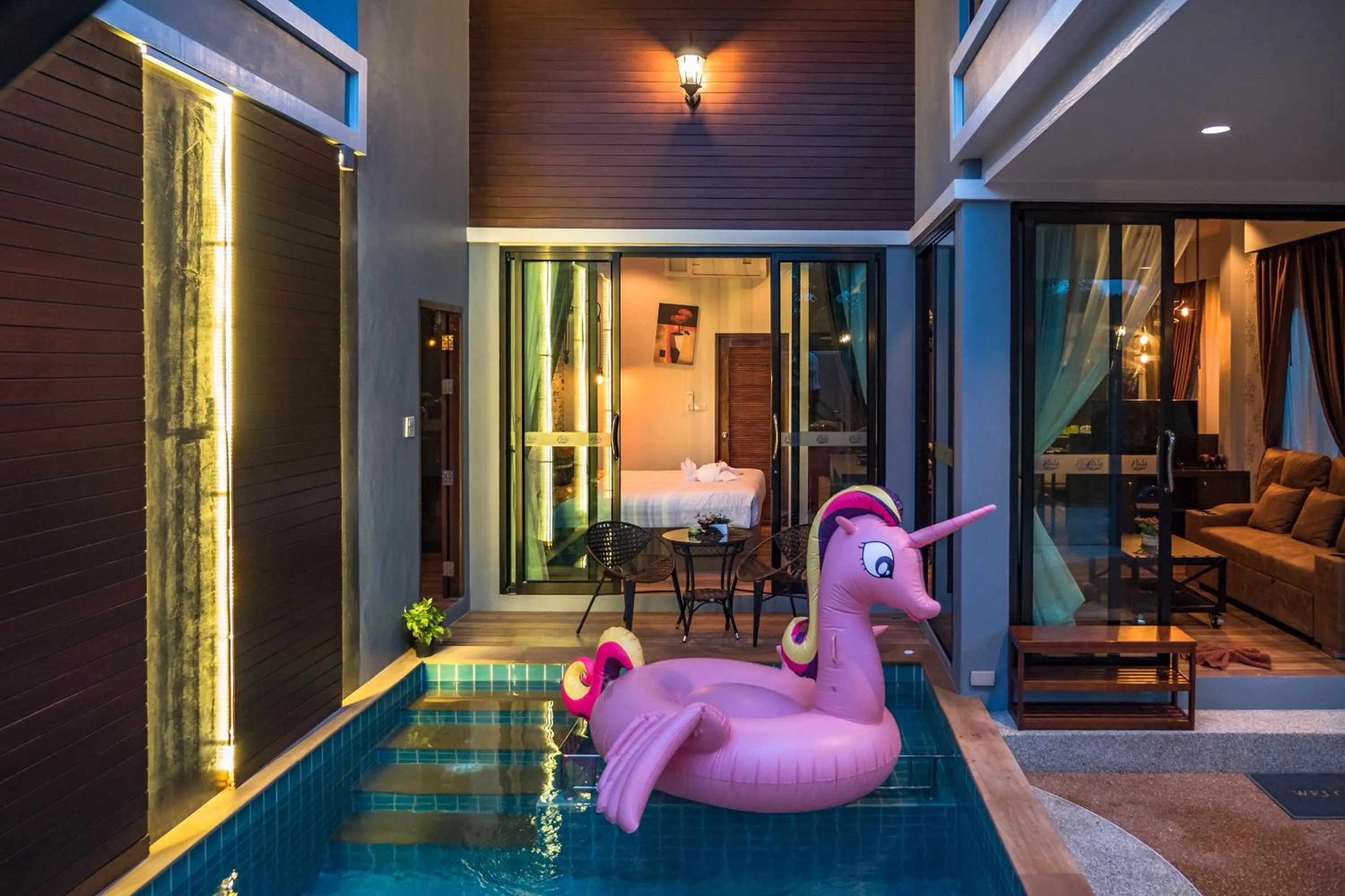 KG Private Pool Villas Soi 9