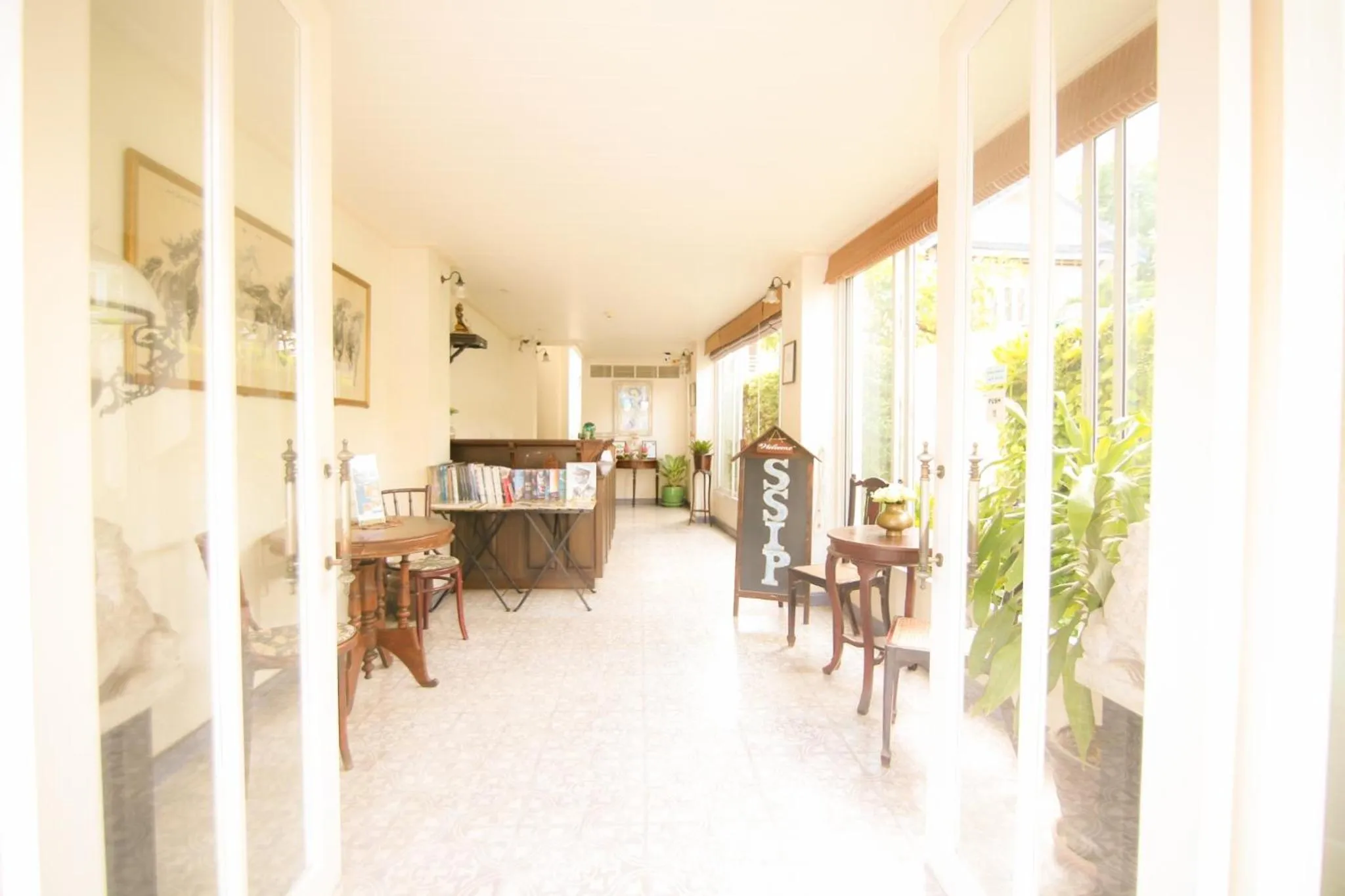 Lobby or reception in SSIP Boutique Dhevej Bangkok