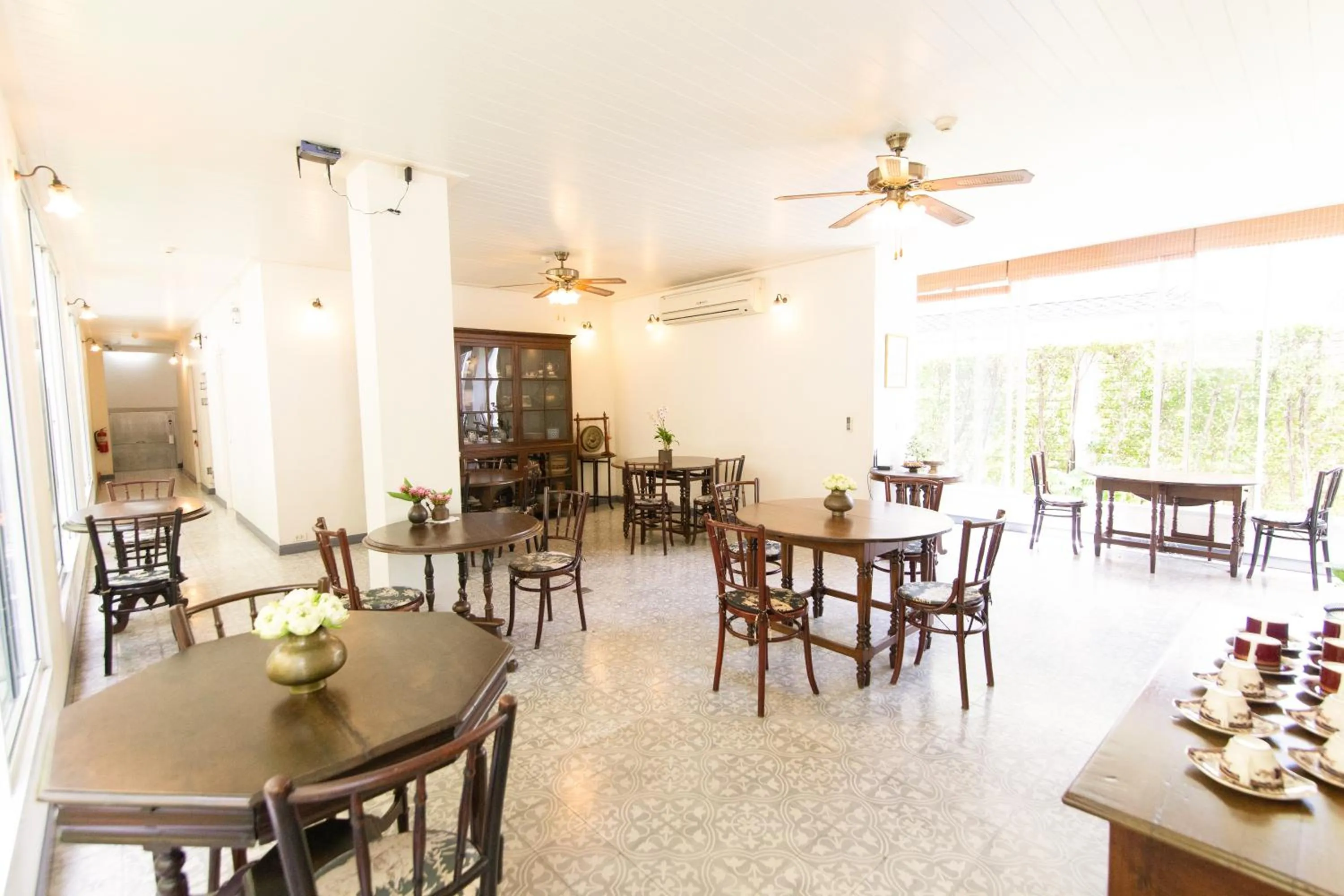 Lobby or reception in SSIP Boutique Dhevej Bangkok