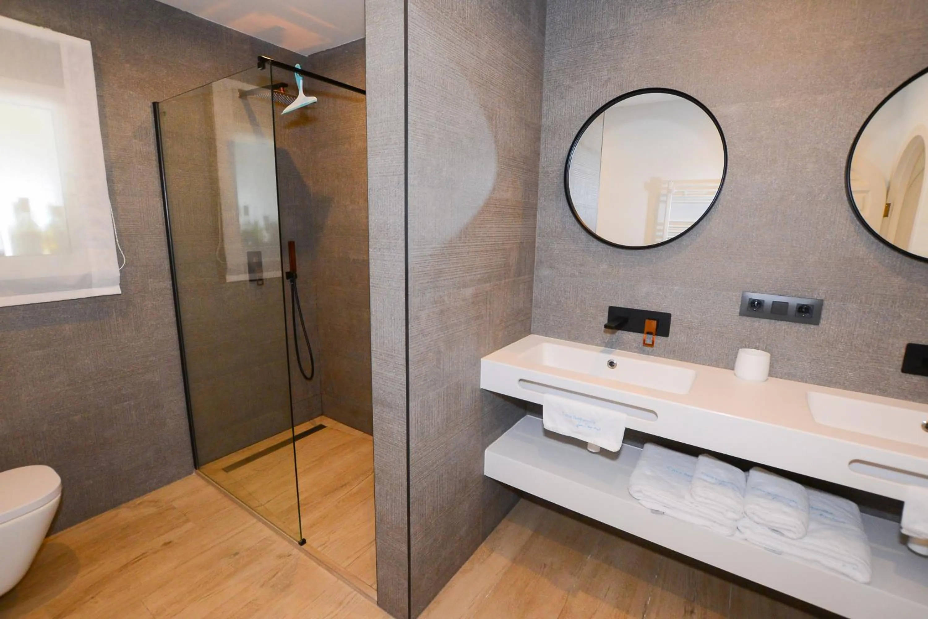 Shower in Casa Pedramala