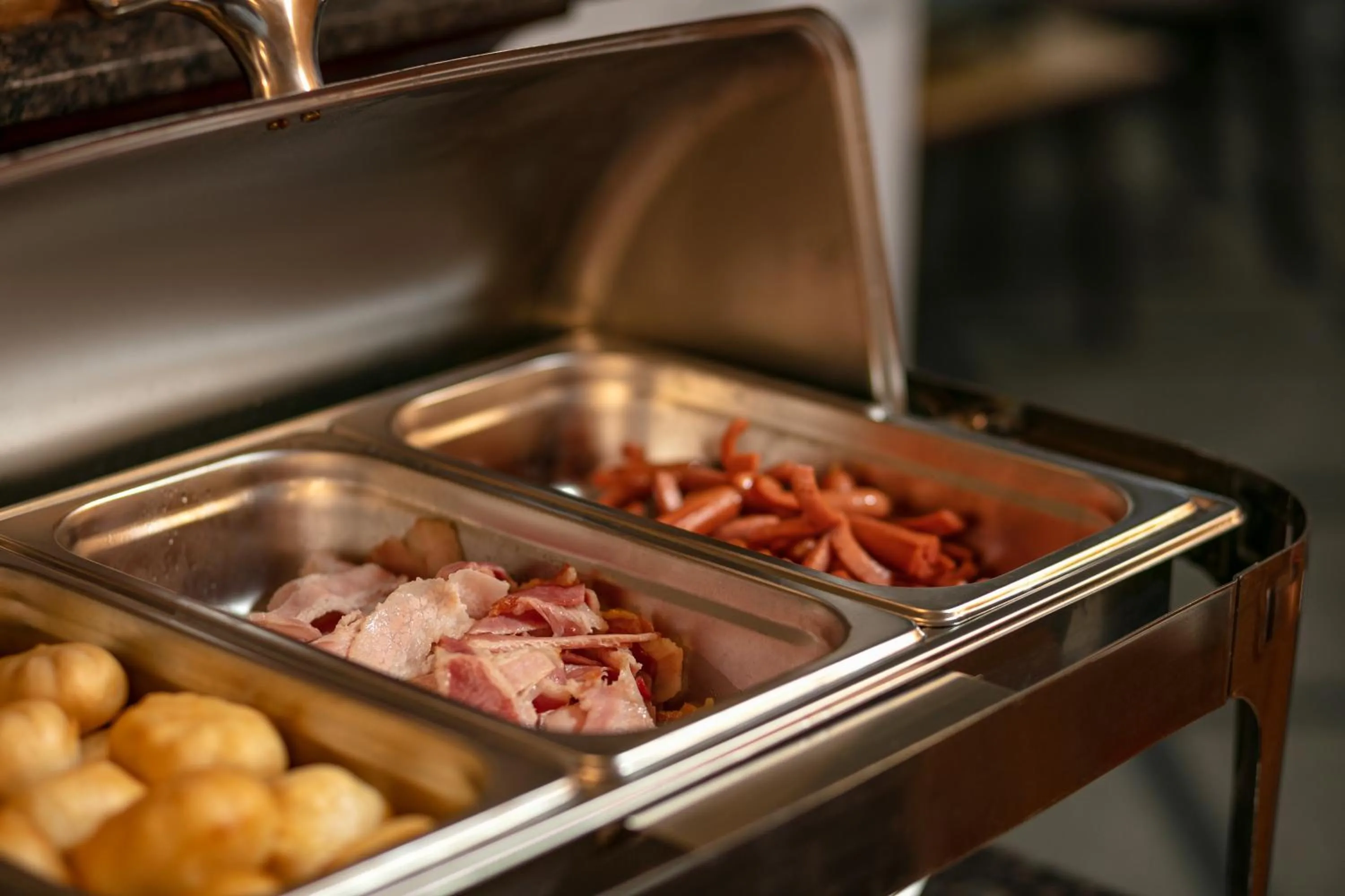 Breakfast in Little Diamond Hotel