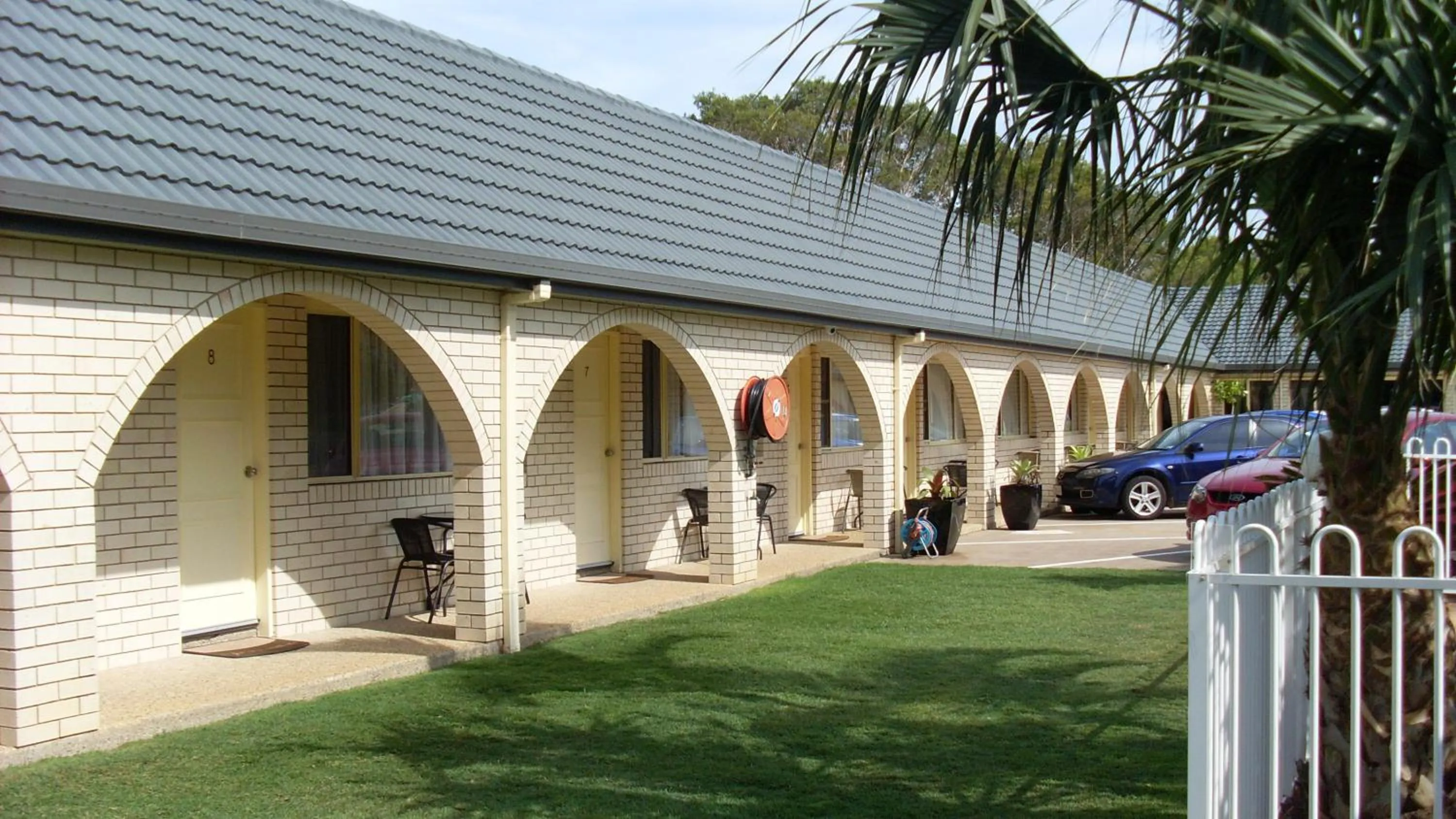Property building in Sunshine Coast Airport Motel