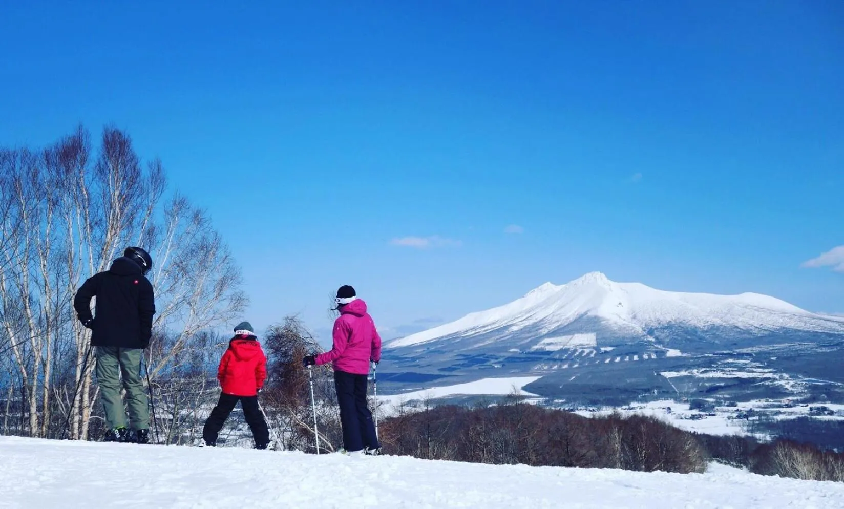 Skiing in LiVEMAX RESORT Hakodate Greenpia Onuma