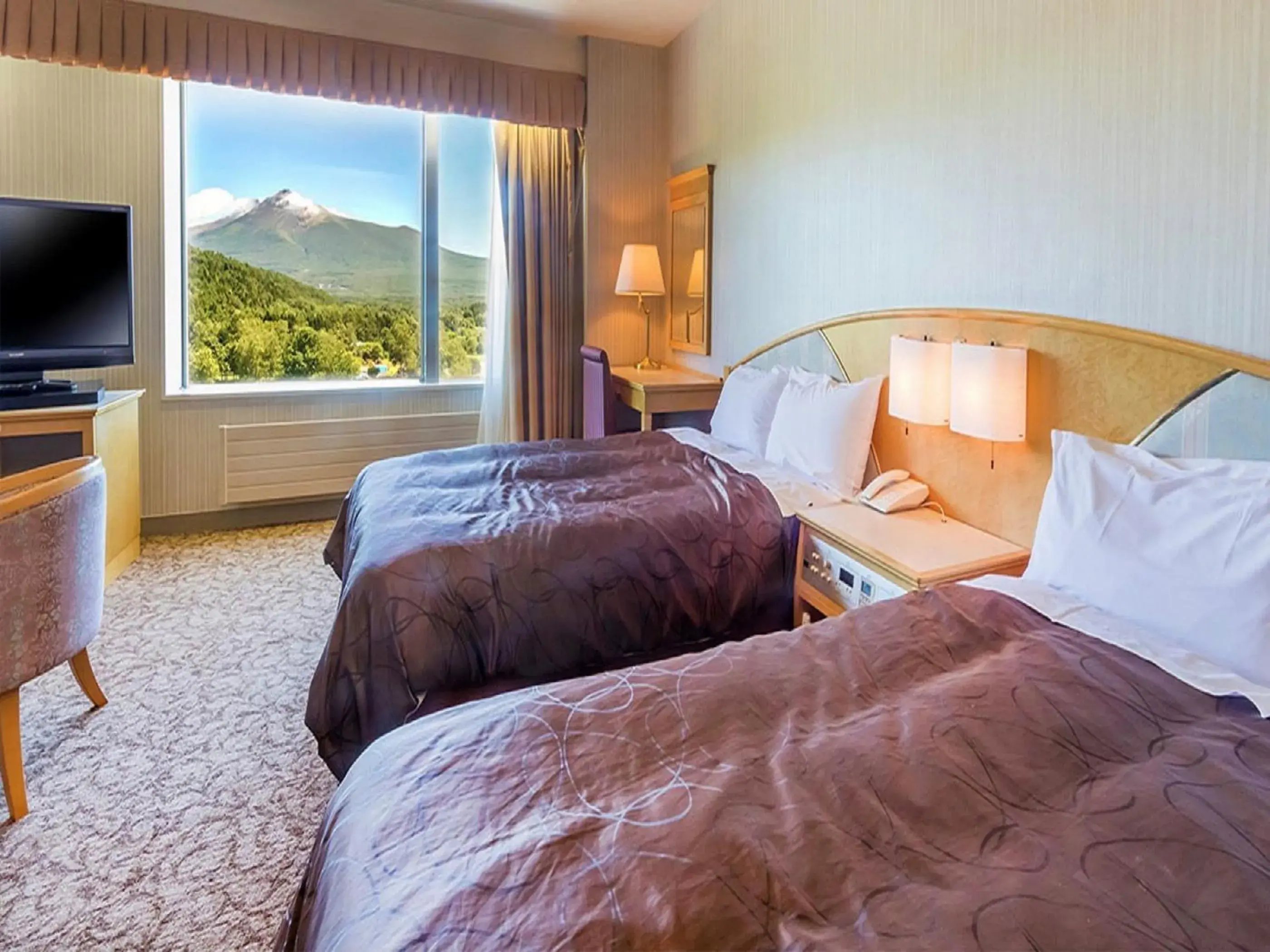 Suite Japanese Western Style Room - Non-Smoking in LiVEMAX RESORT Hakodate Greenpia Onuma Suite Japanese Western Style Room - Non-Smoking in LiVEMAX RESORT Hakodate Greenpia Onuma