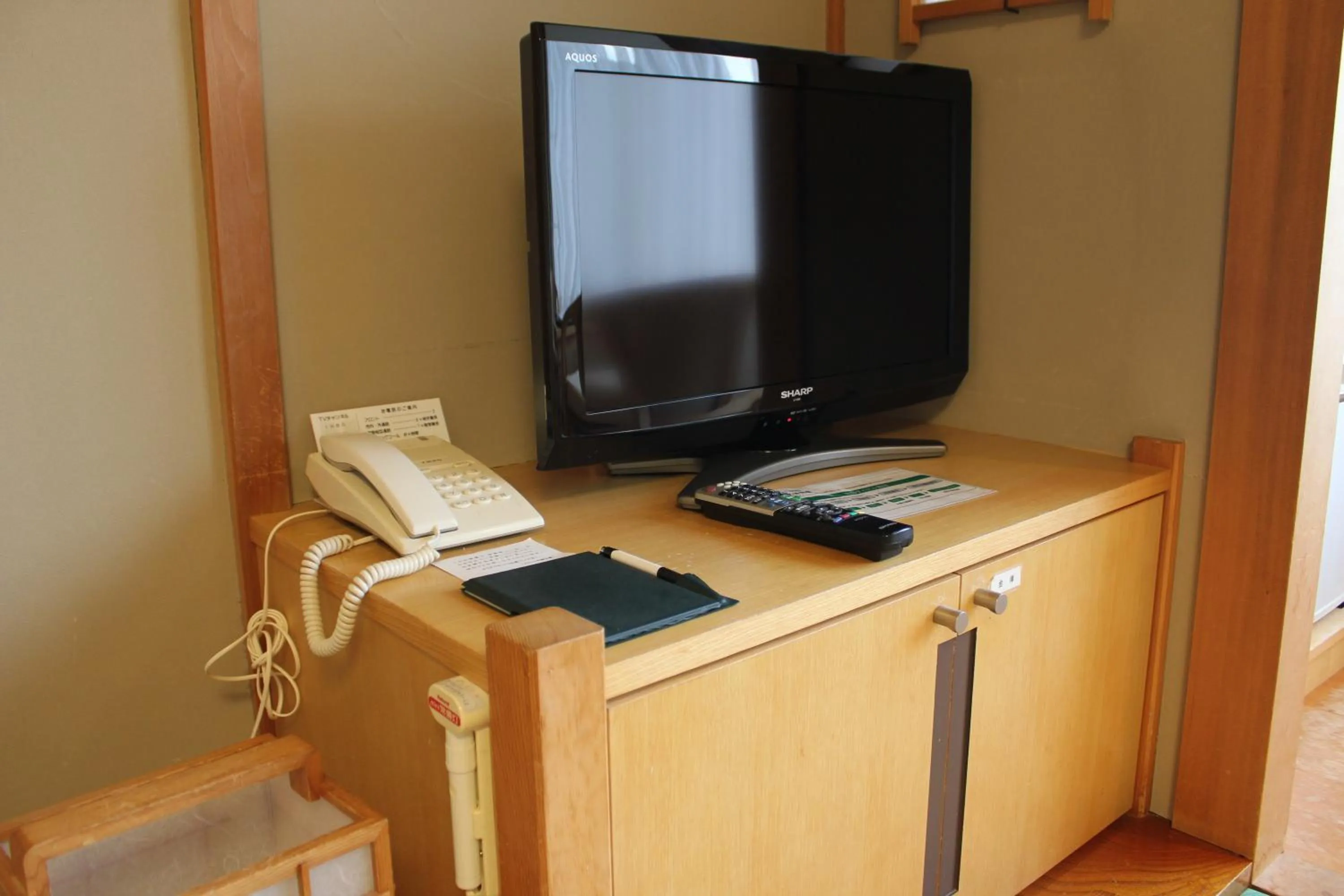 TV and multimedia in LiVEMAX RESORT Hakodate Greenpia Onuma