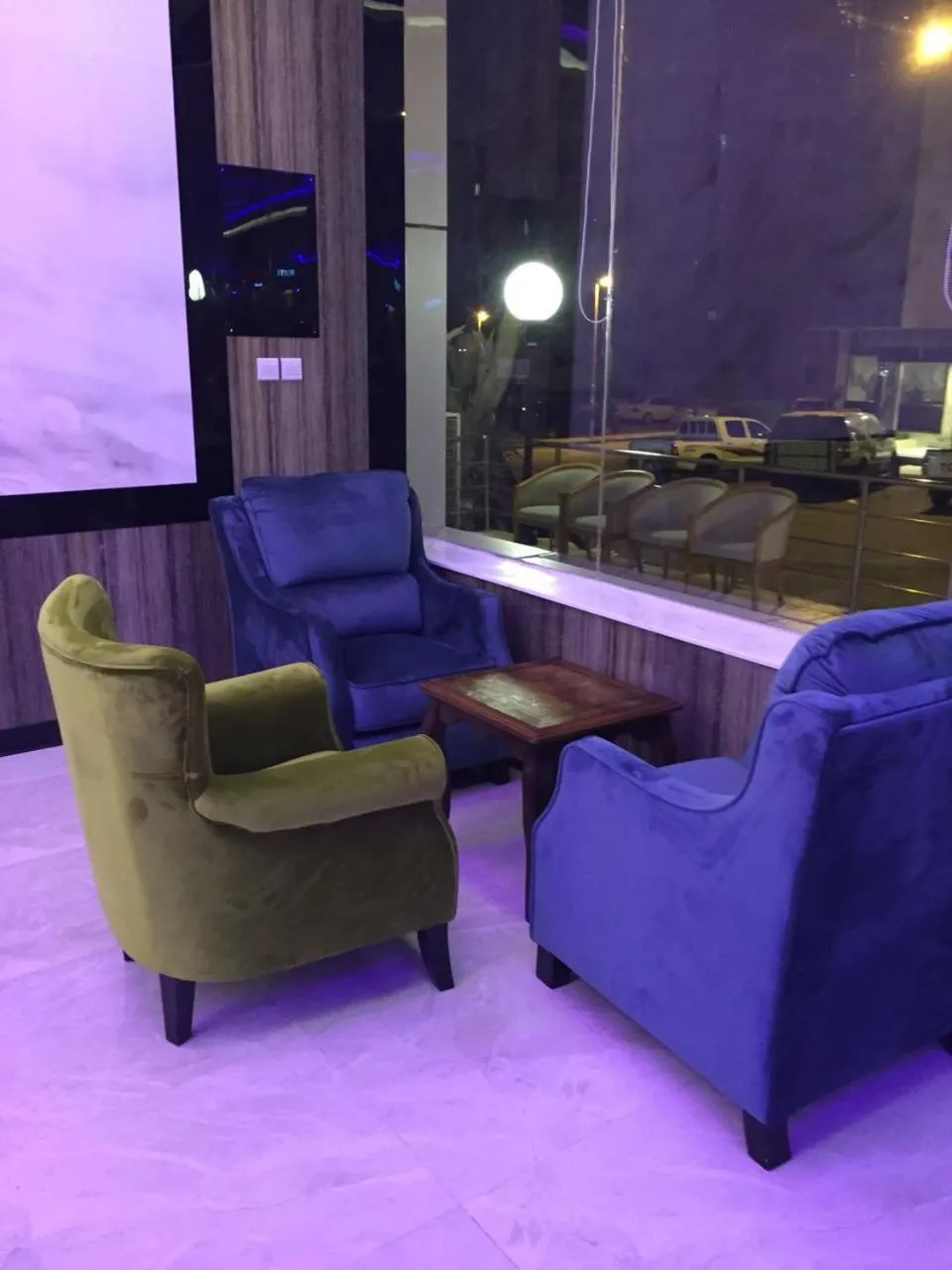 Lobby or reception in Rukon Buotat 15