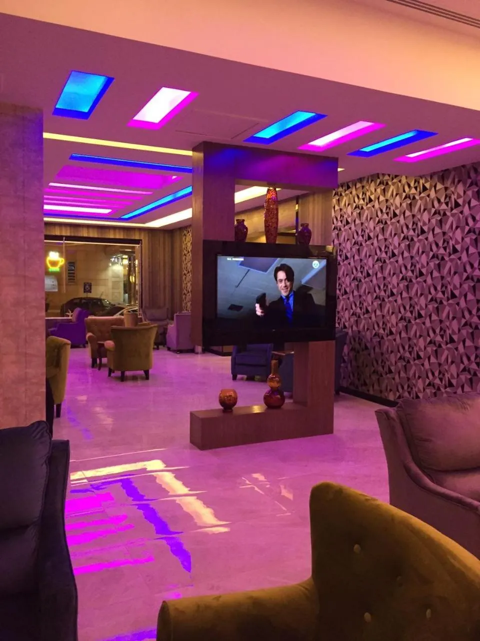 Lobby or reception in Rukon Buotat 15