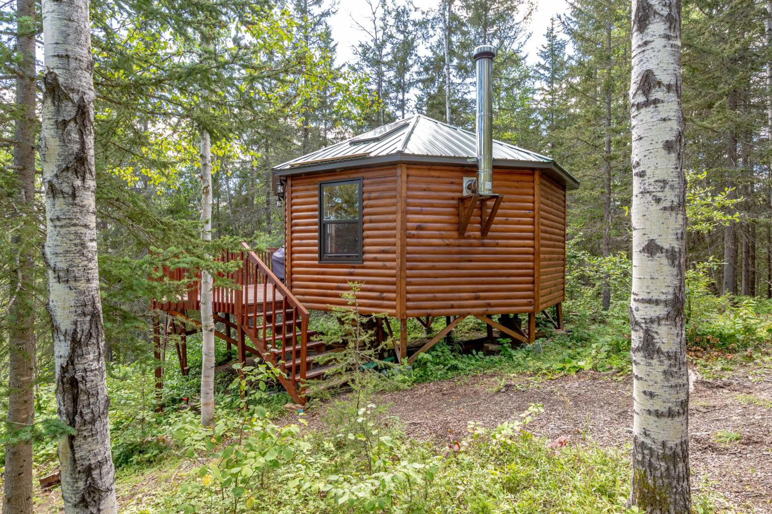 Property building in Les Racines du p'tit Isidore