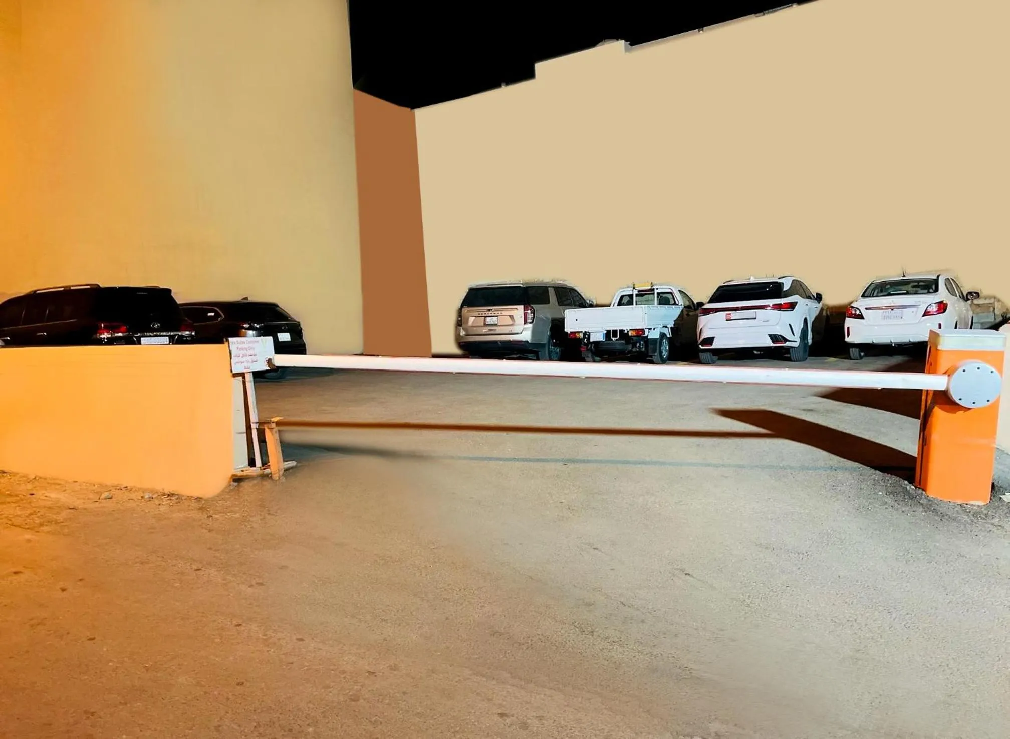 Parking in Yara Suites