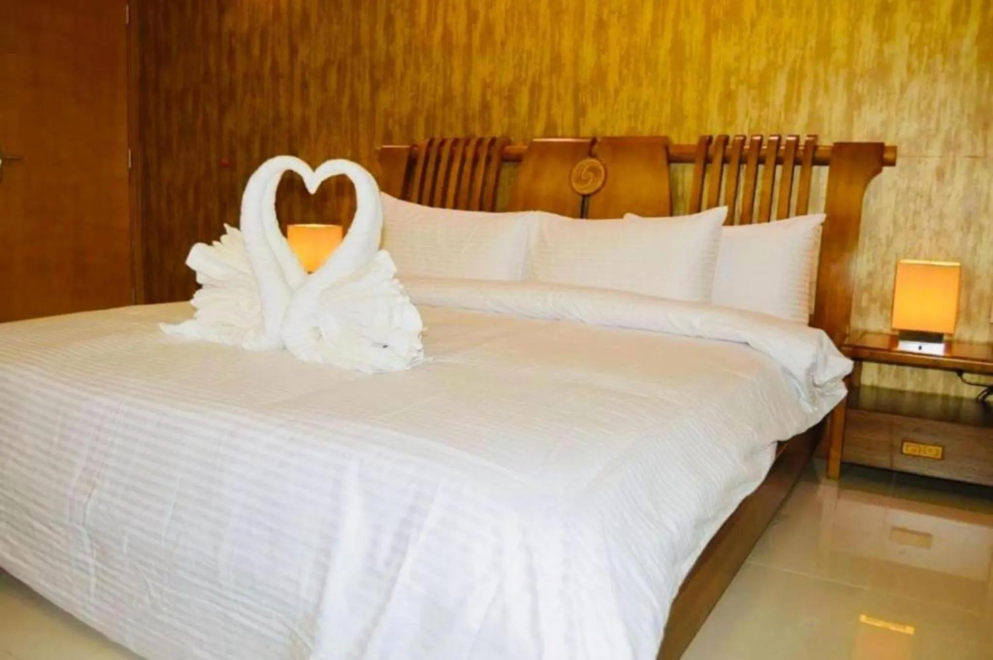 Bedroom, Bed in Yara Suites