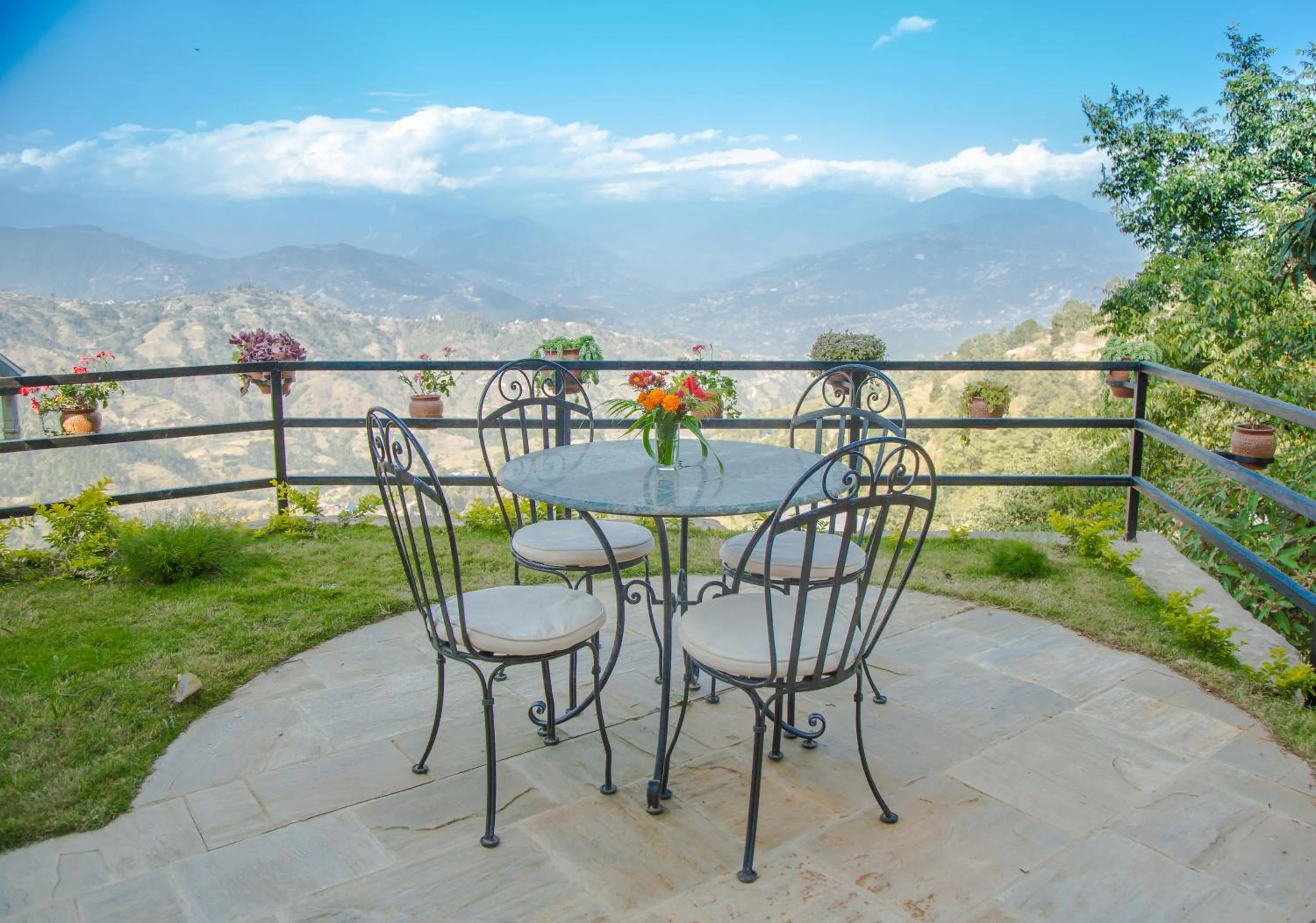 Balcony/Terrace in The Lapsi Tree