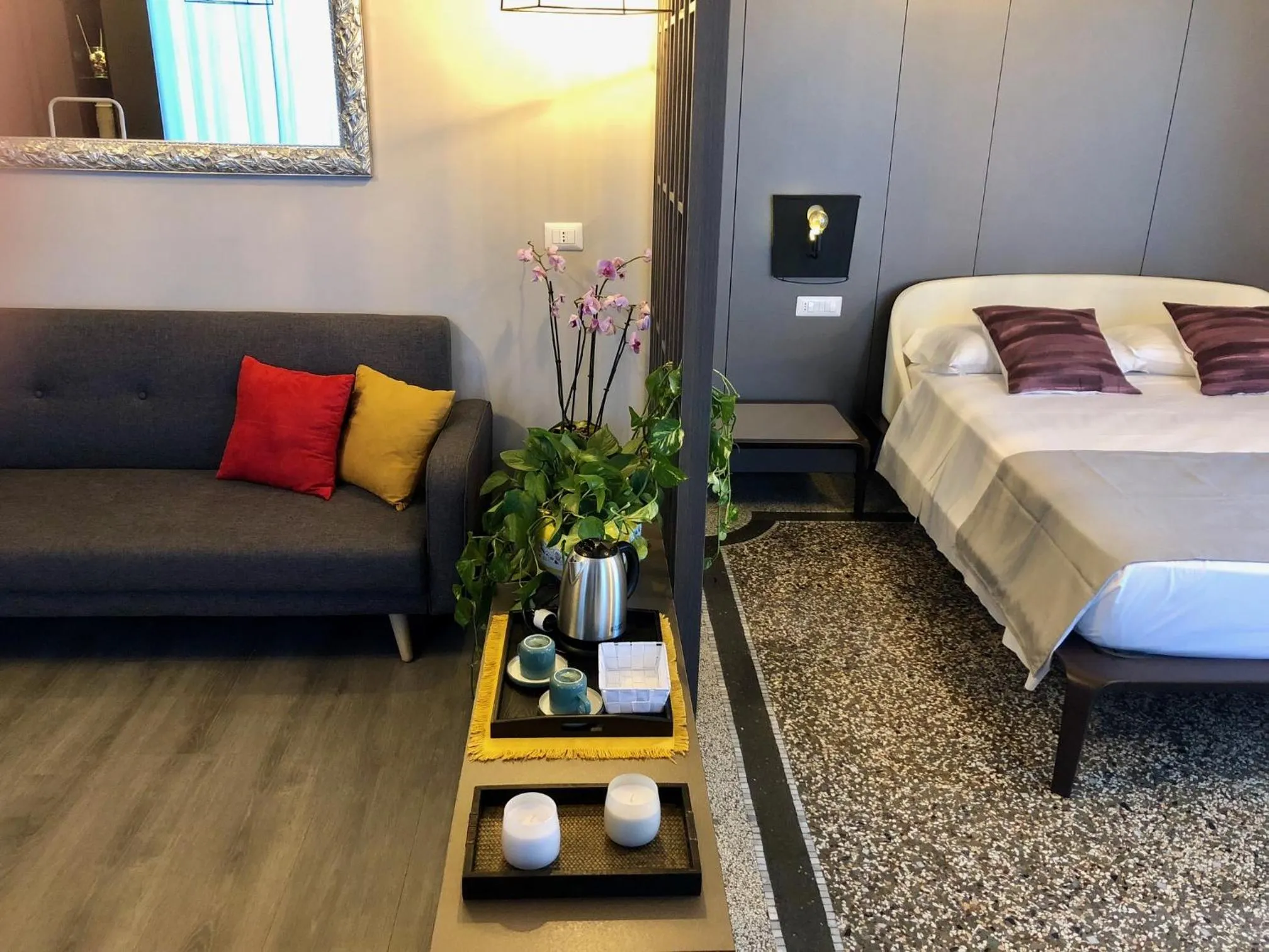 TV and multimedia, Bed in Dimora Augusteo