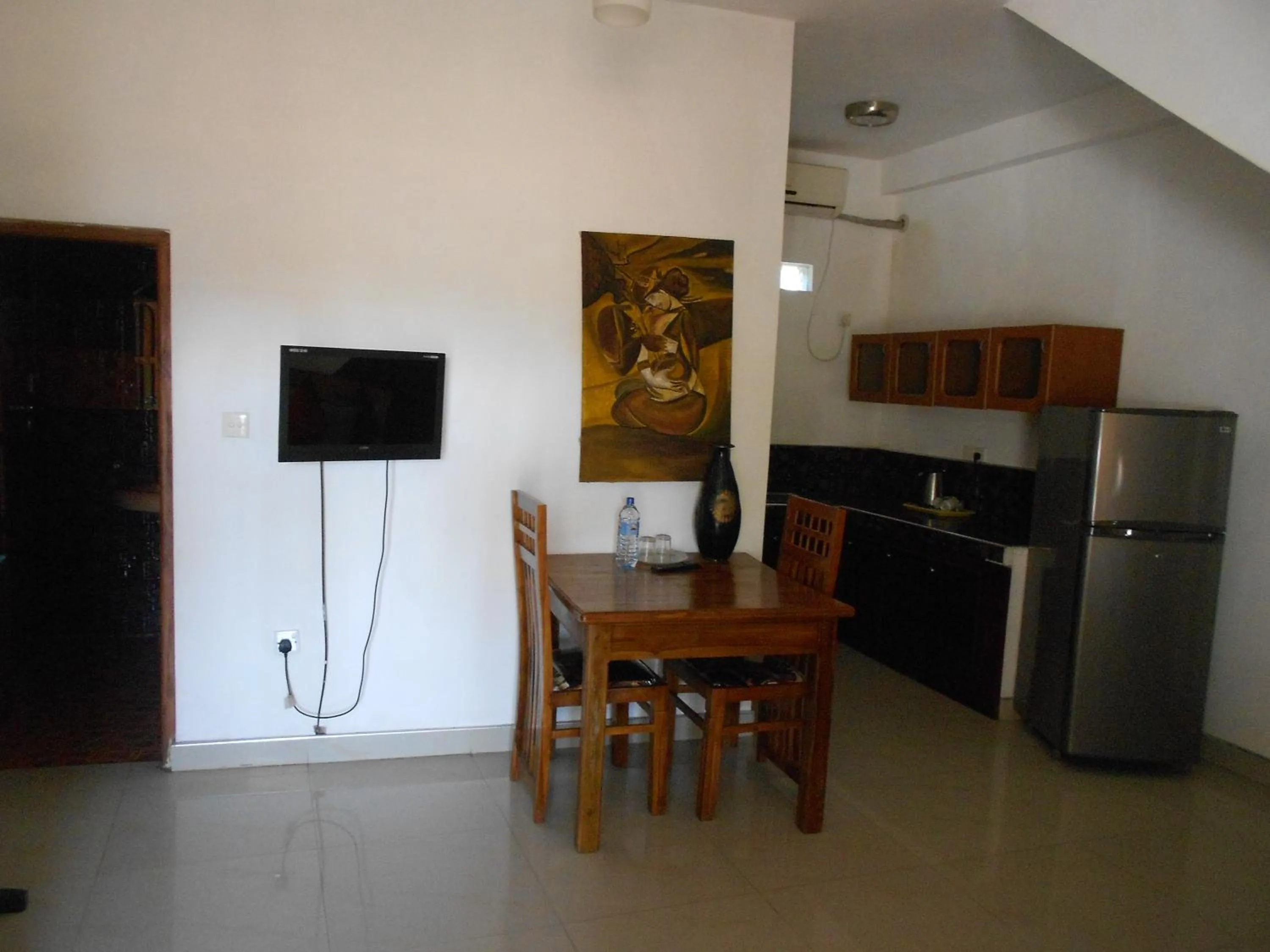 TV and multimedia in Shanith Guesthouse Negombo , beach road