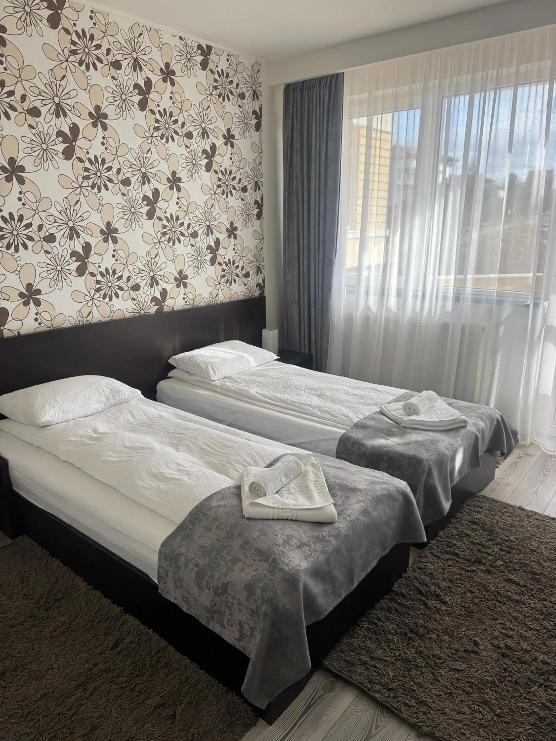 Property building in Pensiunea Carmen - Bikers Friendly Nest