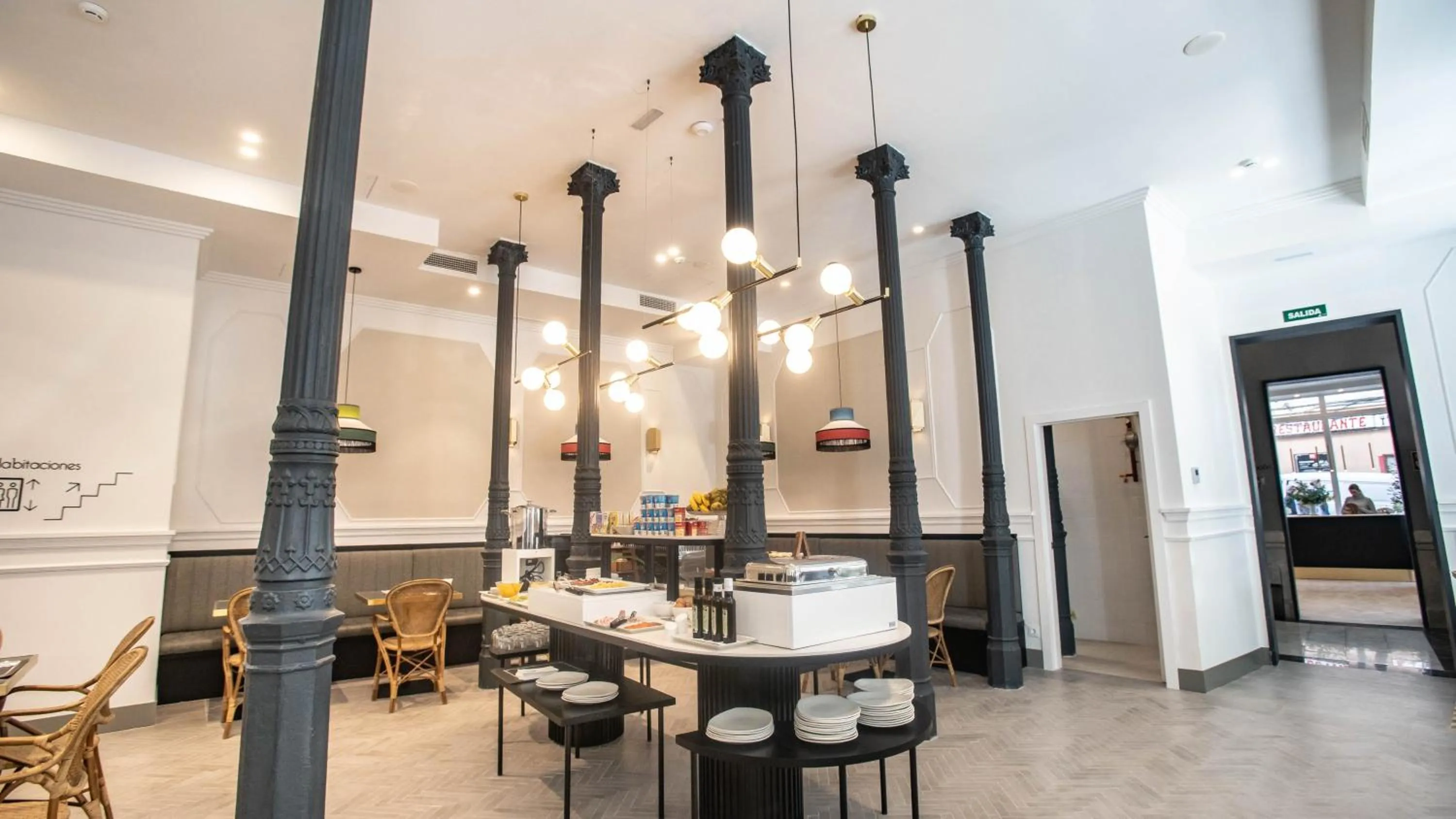 Buffet breakfast in Soho Boutique Opera