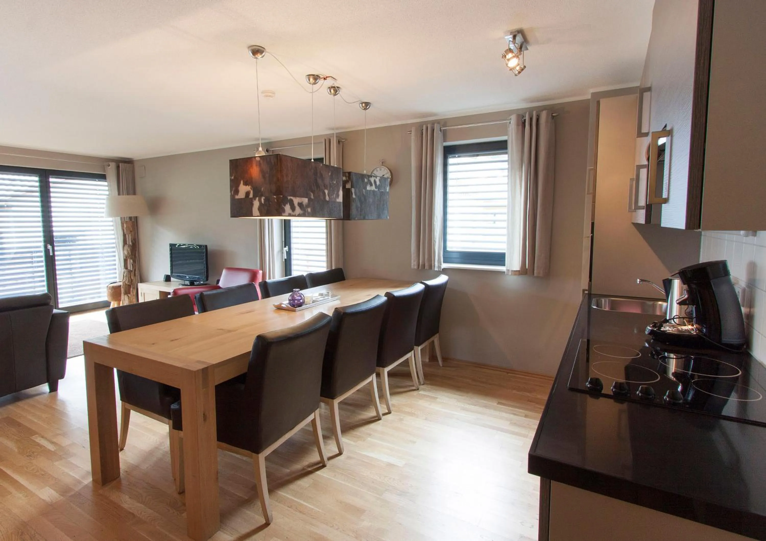 Dining area in Appart Laijola