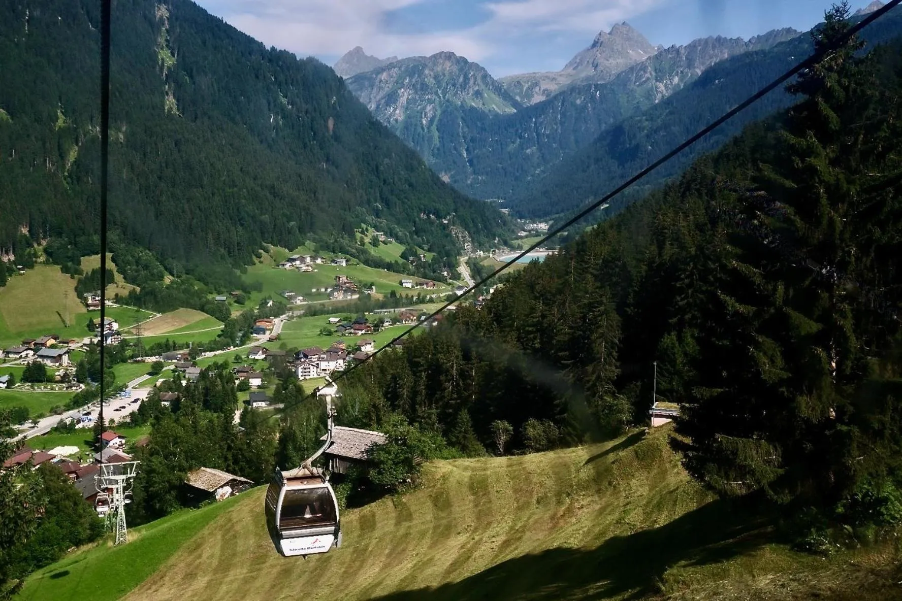 Area and facilities in Appart Laijola