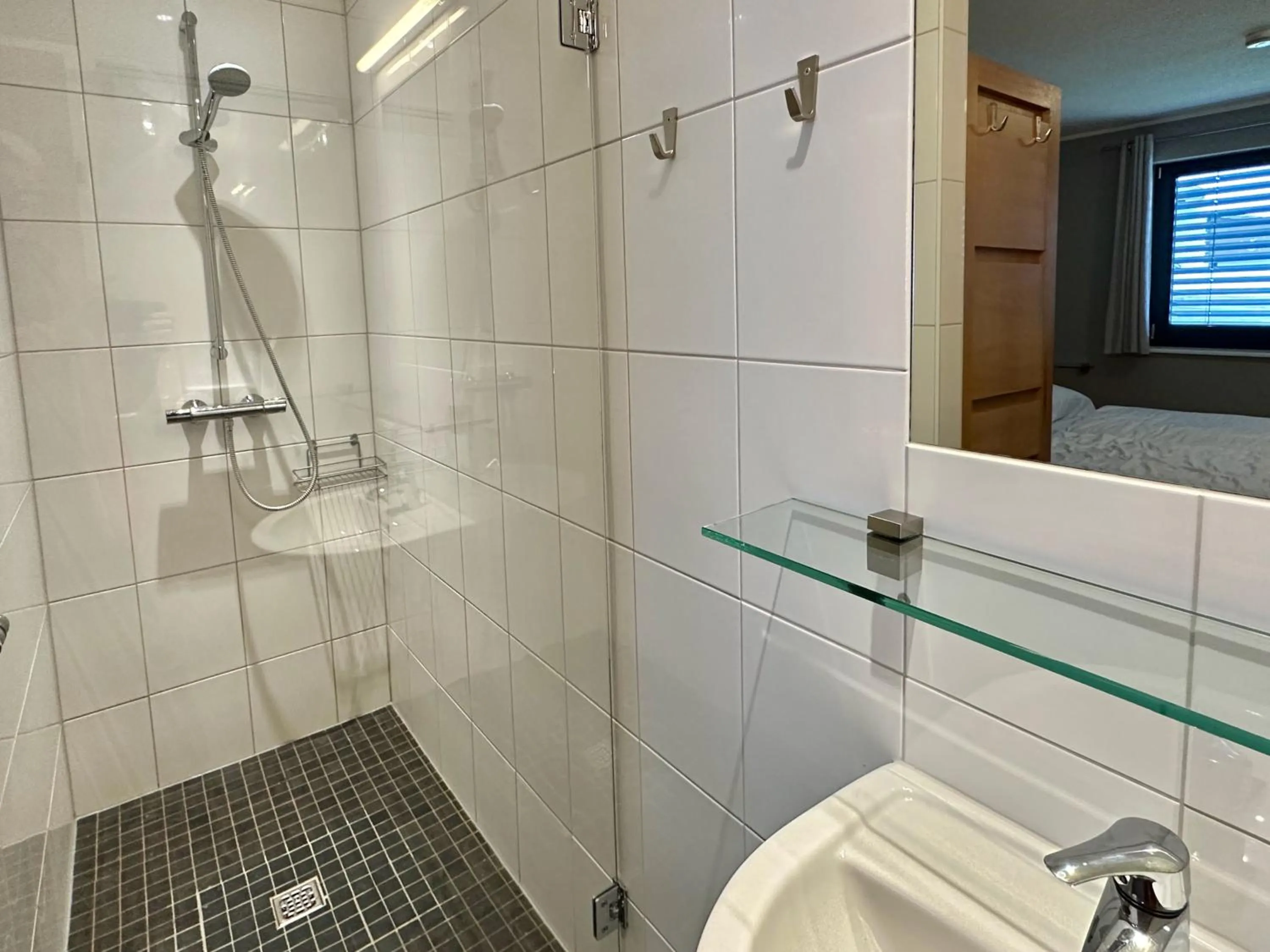 Bathroom in Appart Laijola