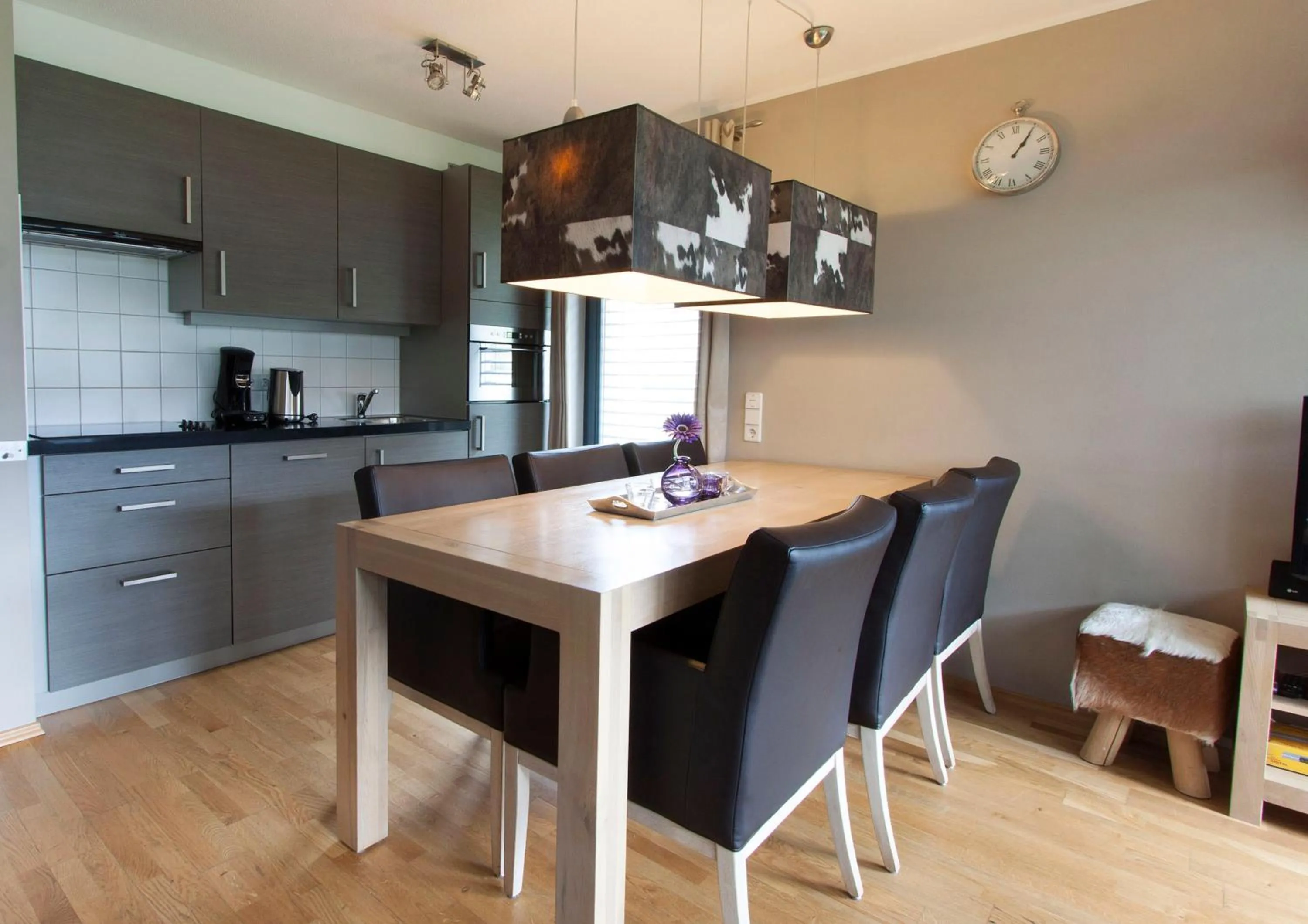 Dining area in Appart Laijola