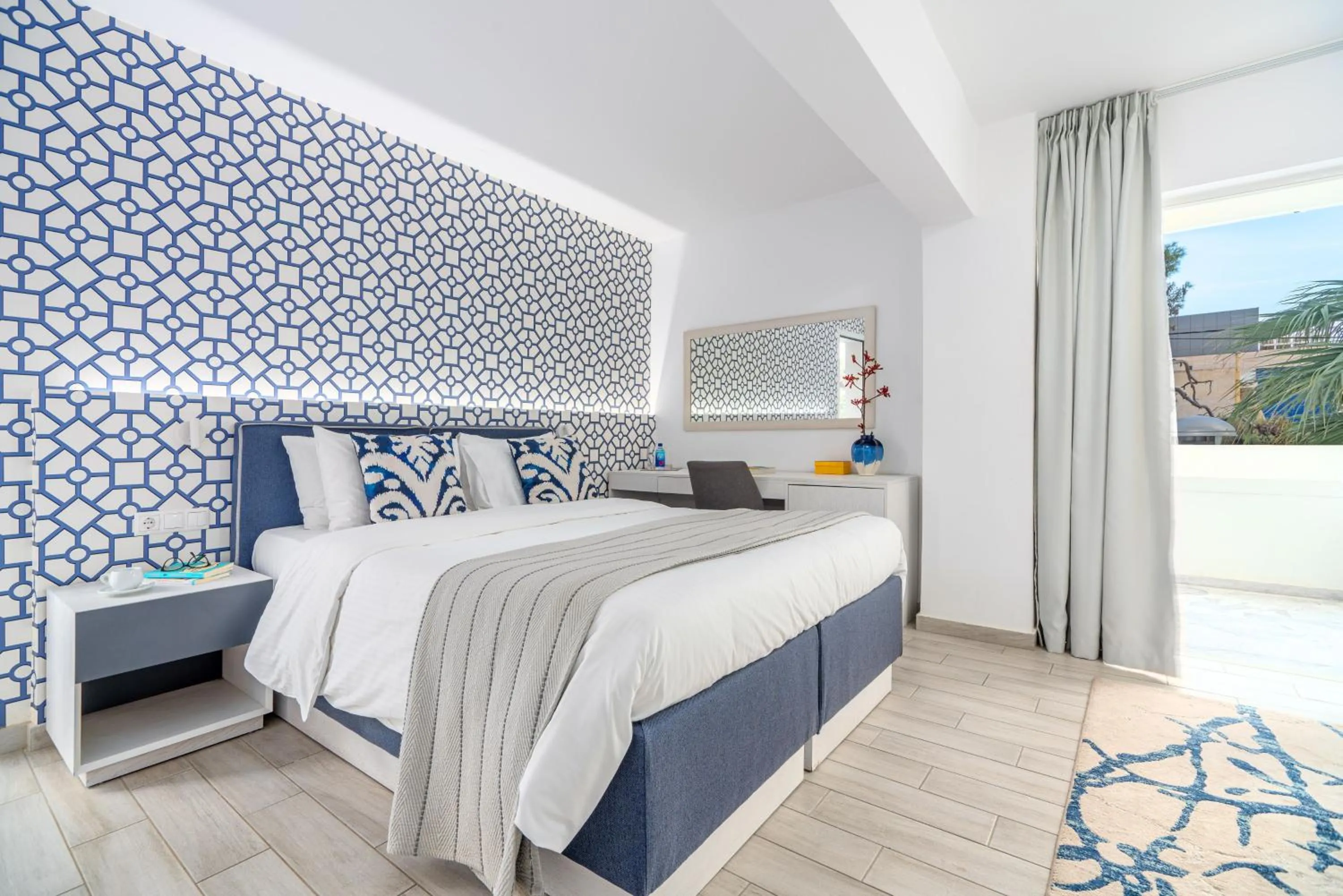 Photo of the whole room, Bed in Maison 66, Riviera Hotels