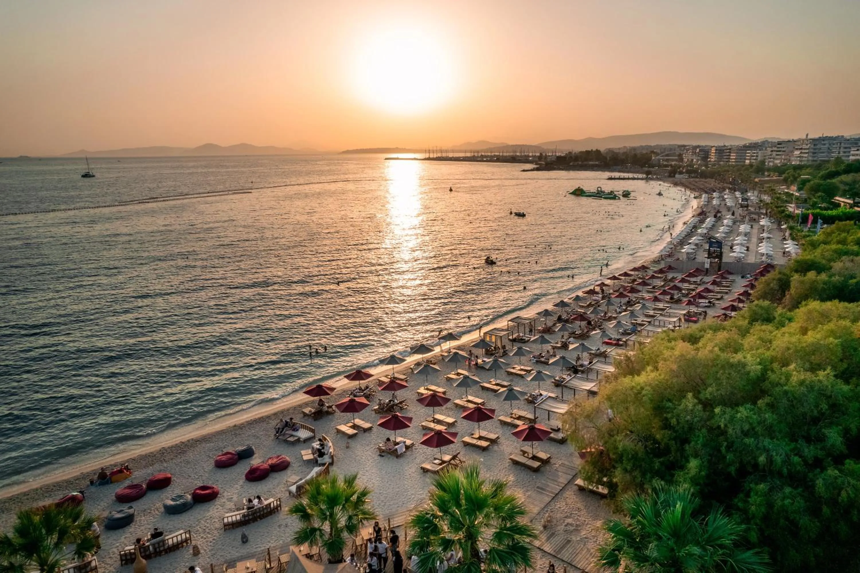 Beach in Maison 66, Riviera Hotels