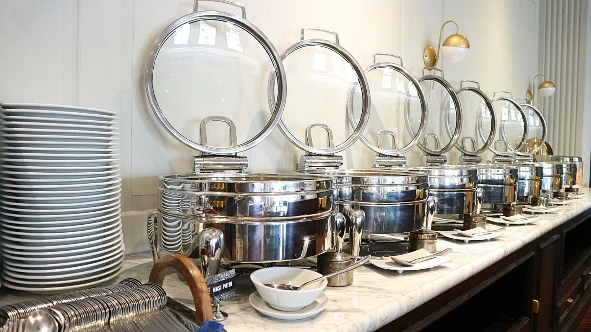 Restaurant/places to eat in Hotel Shalva Jakarta