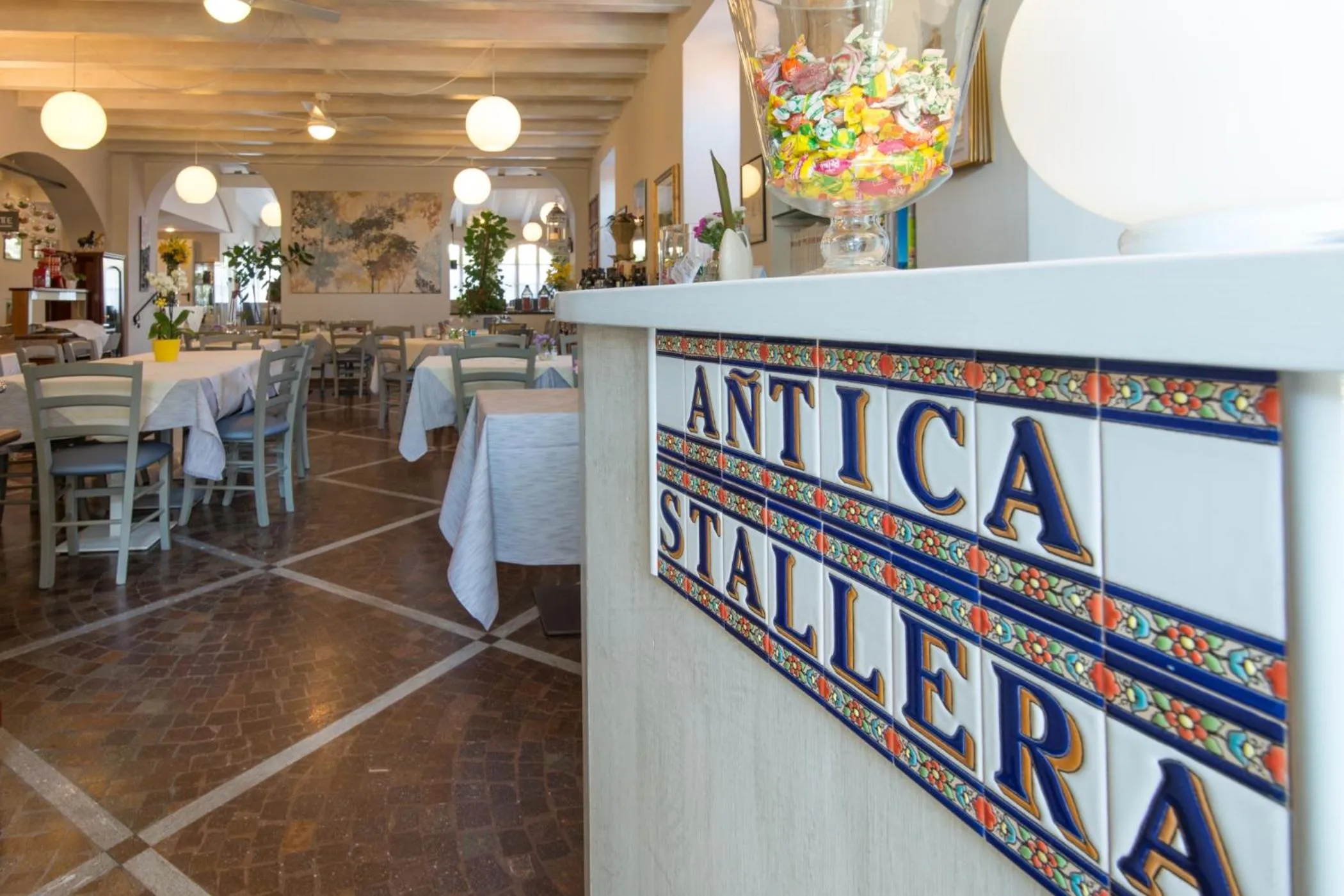 Restaurant/places to eat in Hotel Antica Stallera