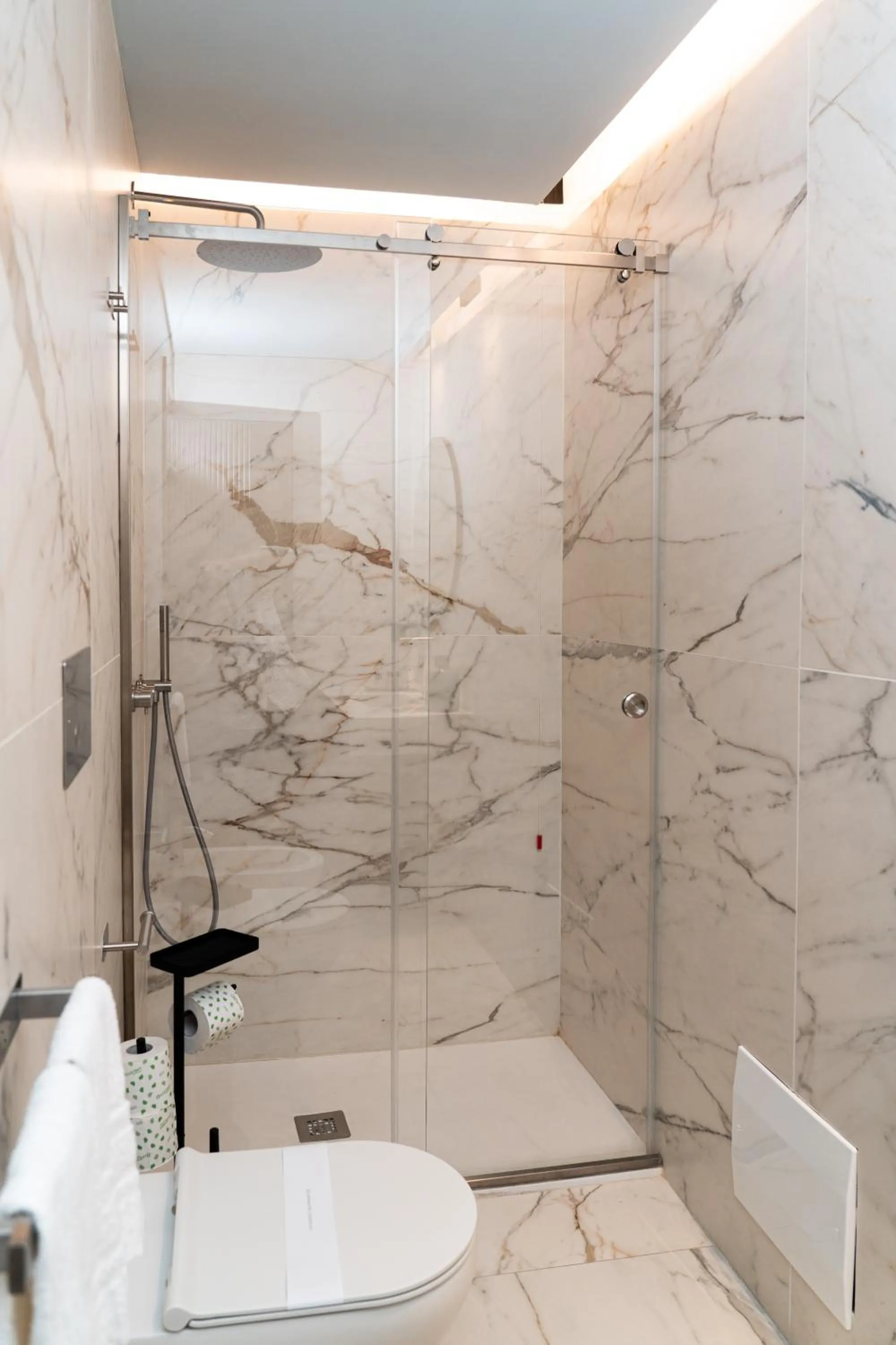 Shower in Relais sul Mare Boutique Hotel