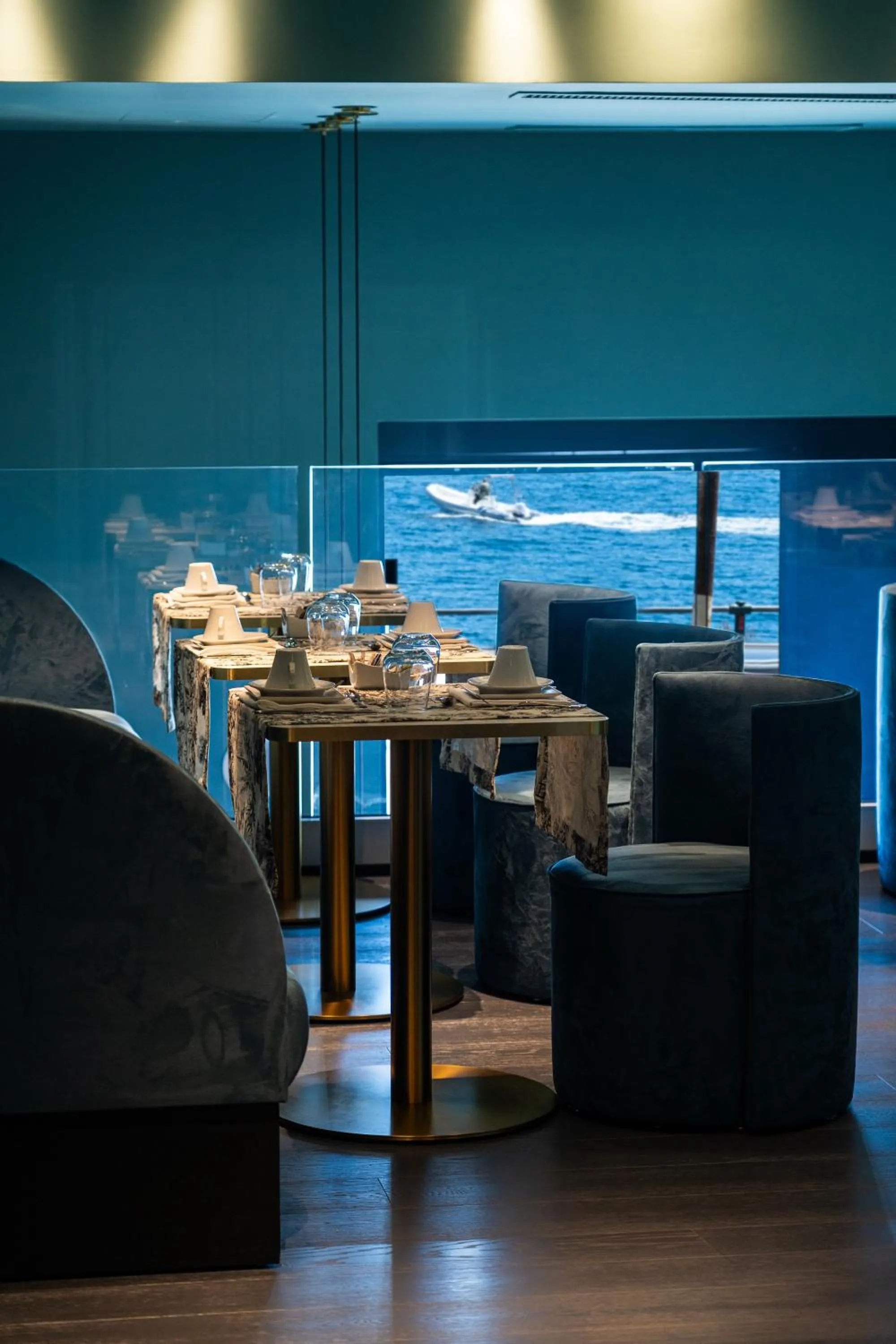 Restaurant/places to eat in Relais sul Mare Boutique Hotel