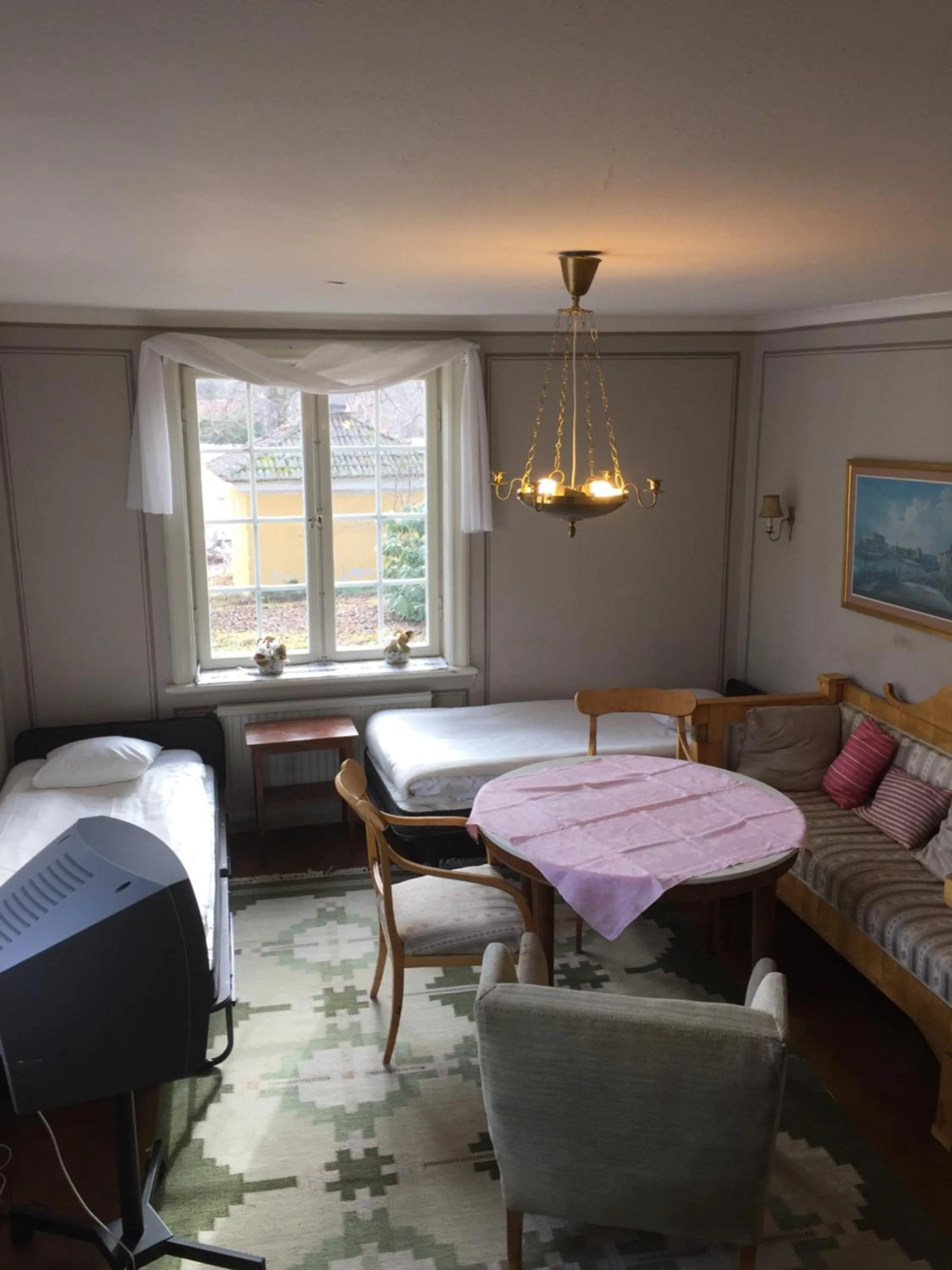 Day, Bed in Forsbacka Wärdshus