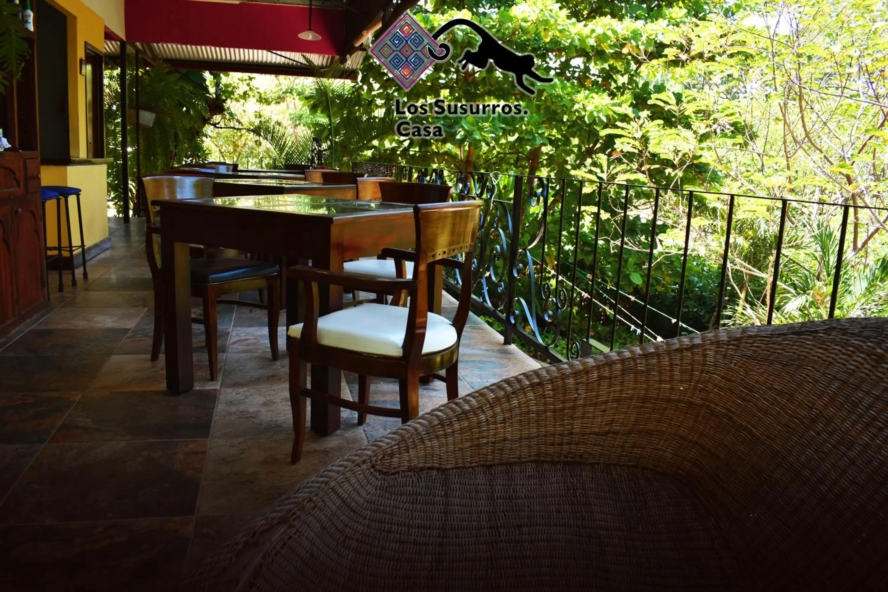 Dining area in Los Susurros. Casa