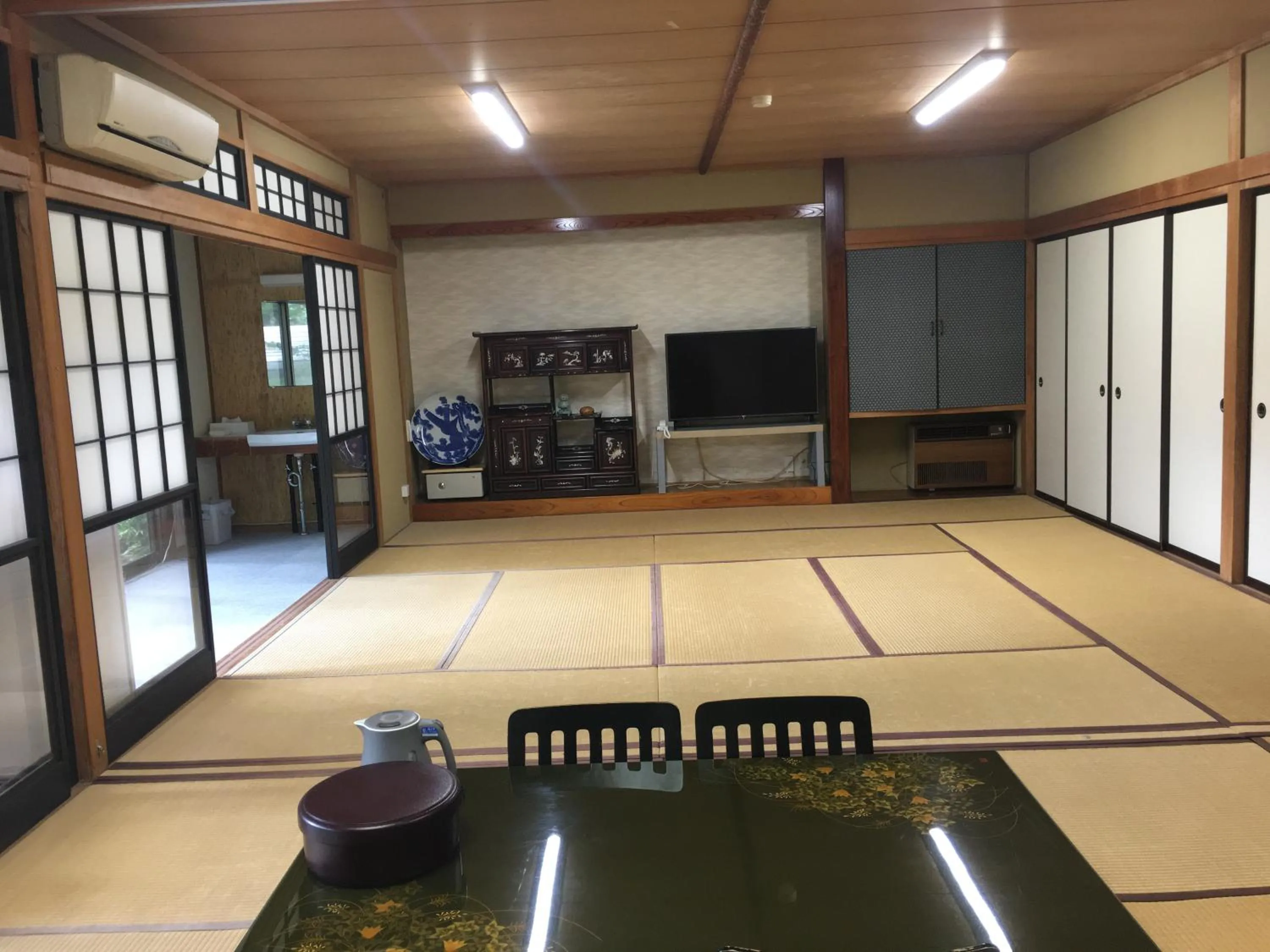 Bedroom in ELE Hotel Onsen Ryokufutei