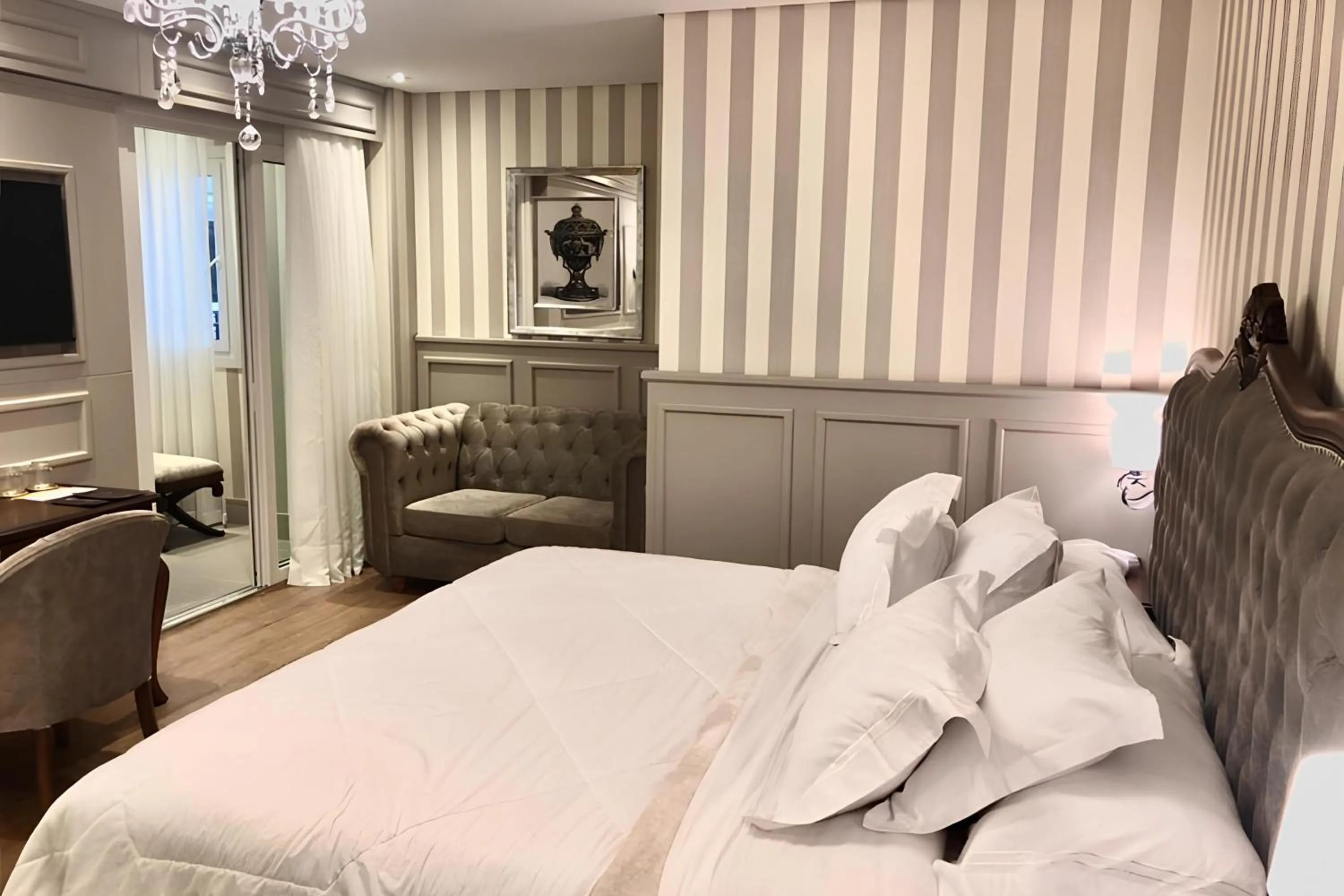 Bed in Daara Transamerica Collection Gramado