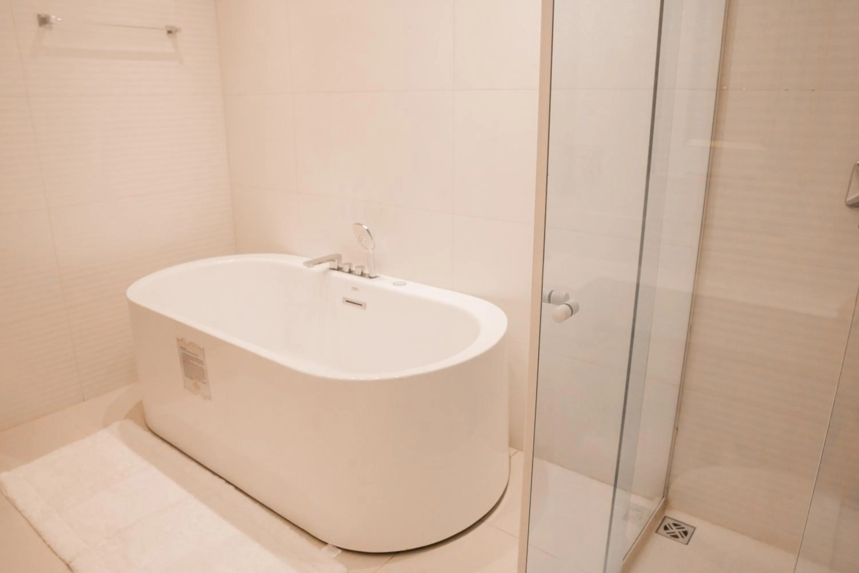 Shower in Daara Transamerica Collection Gramado