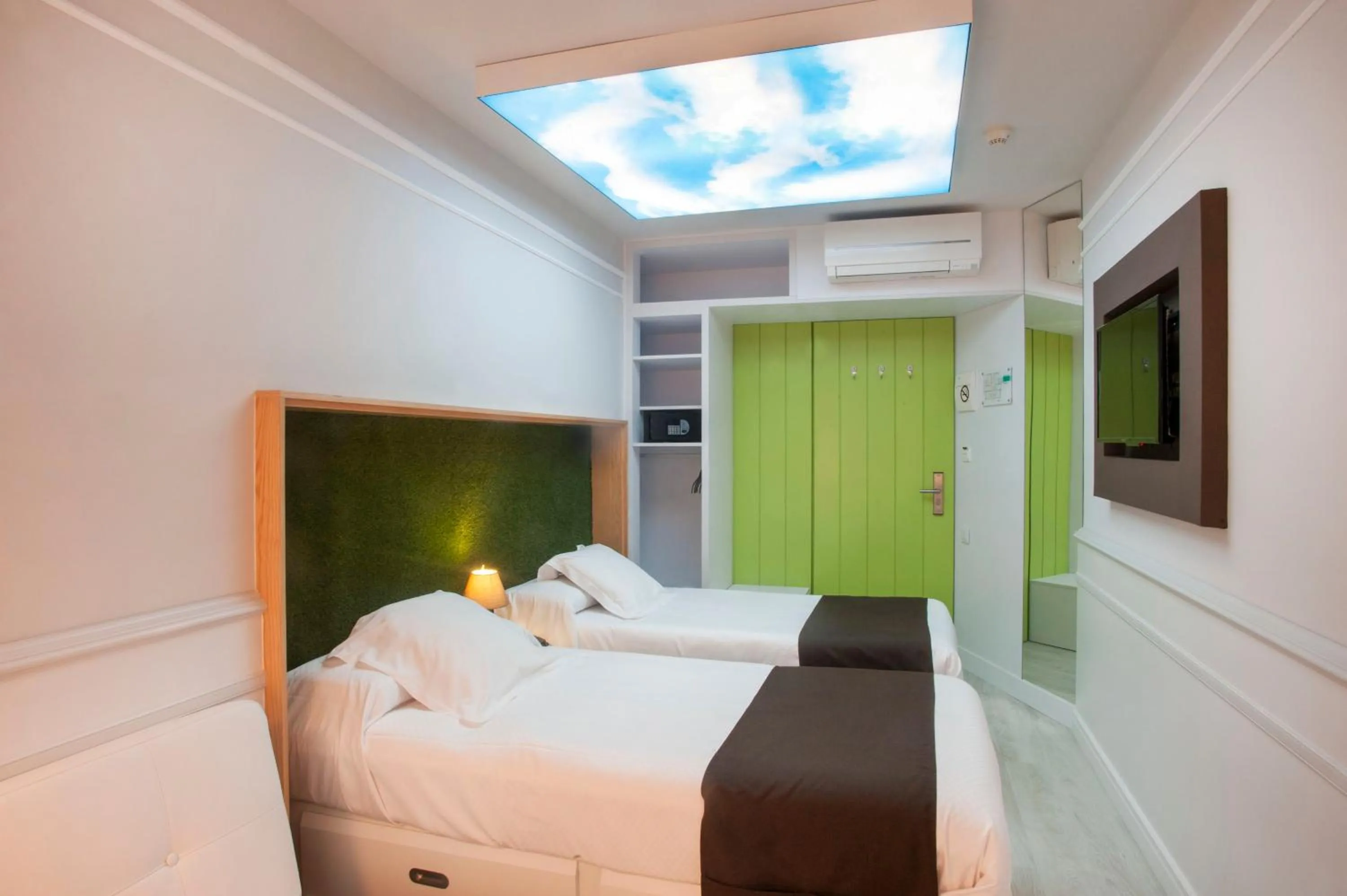 Bed in Hotel Ribes Roges