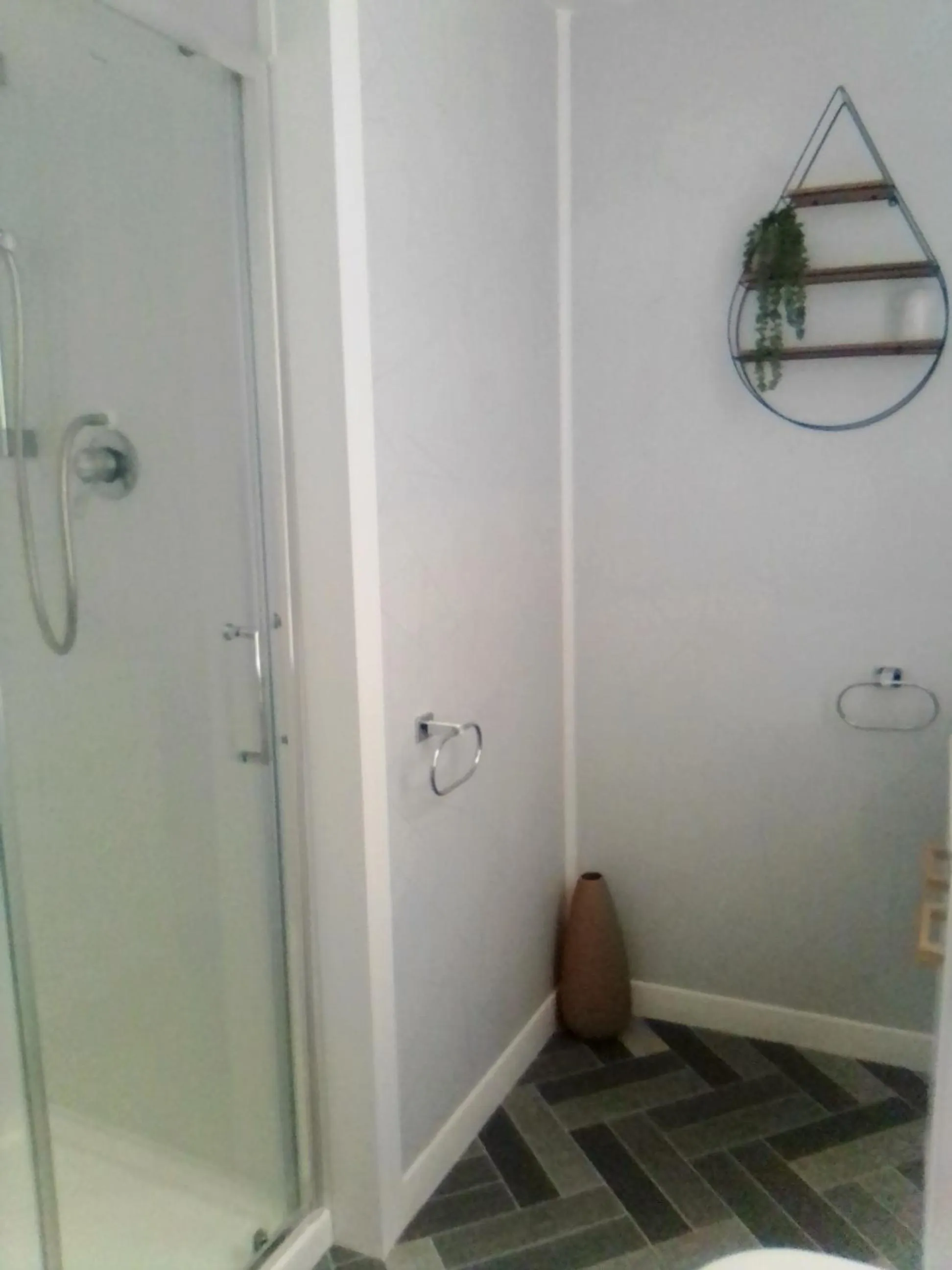 Bathroom in The braeside families and couples