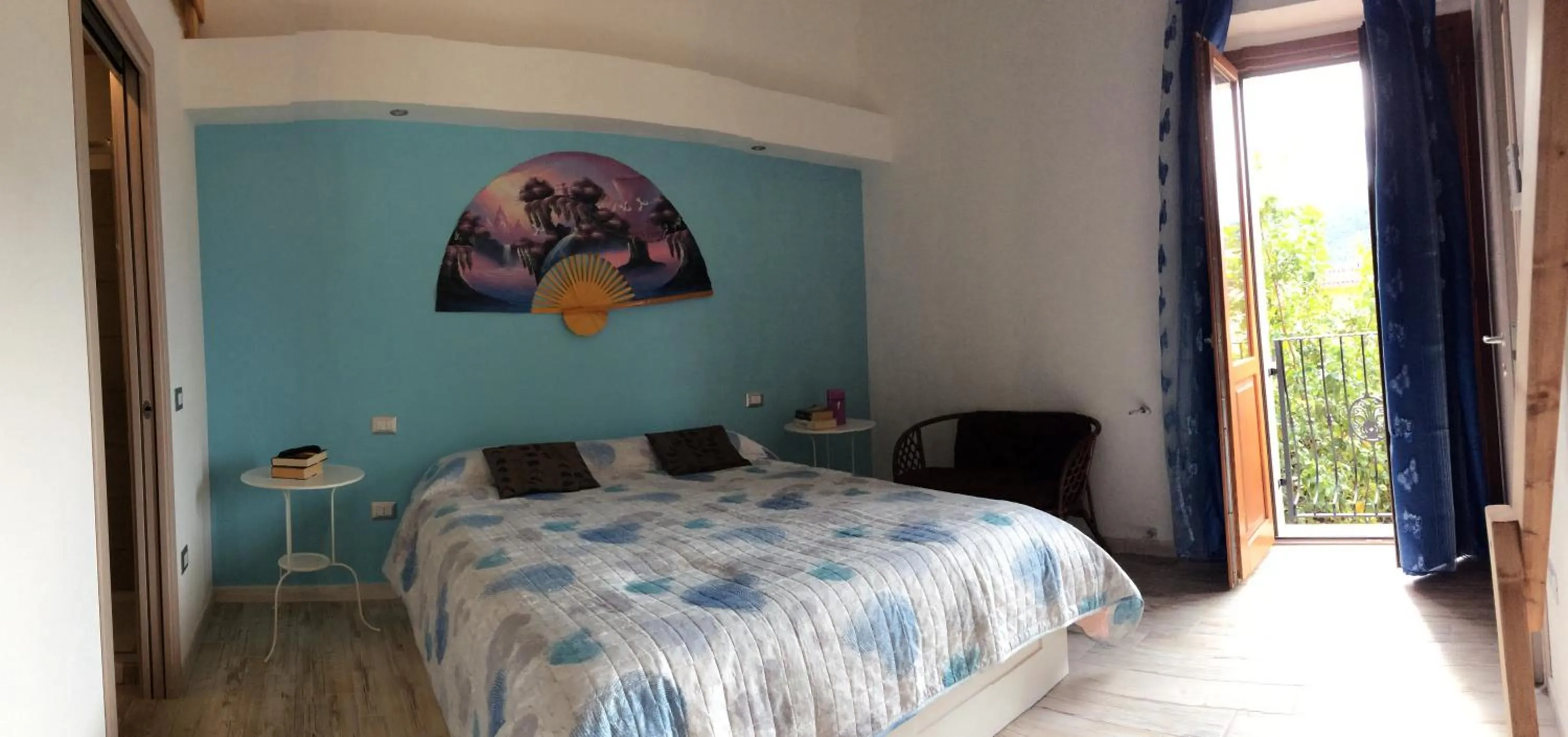 Bed in La Perla del Sud