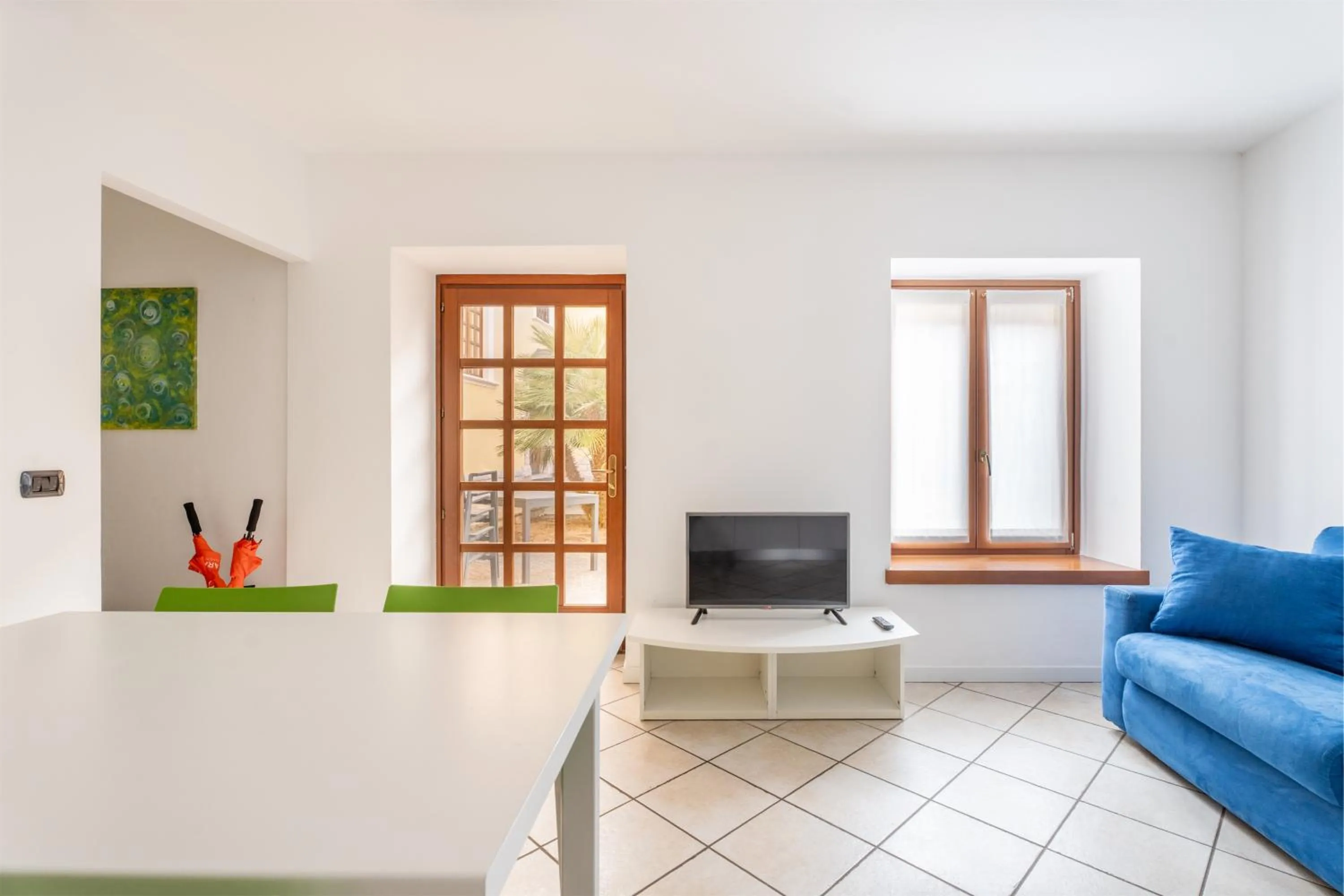 TV and multimedia in Residence Villa degli Aranci