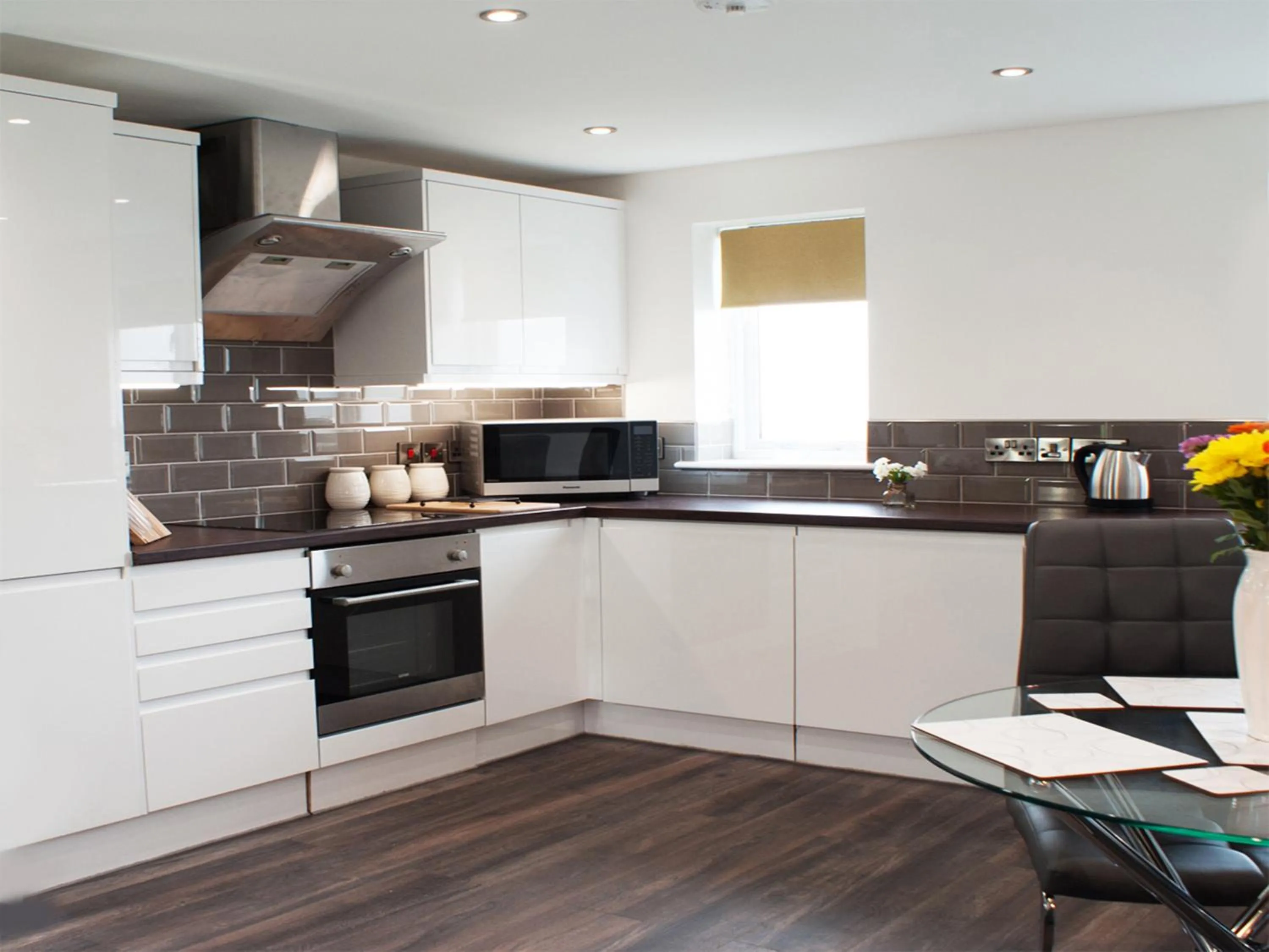 Kitchen/Kitchenette in East Midland House