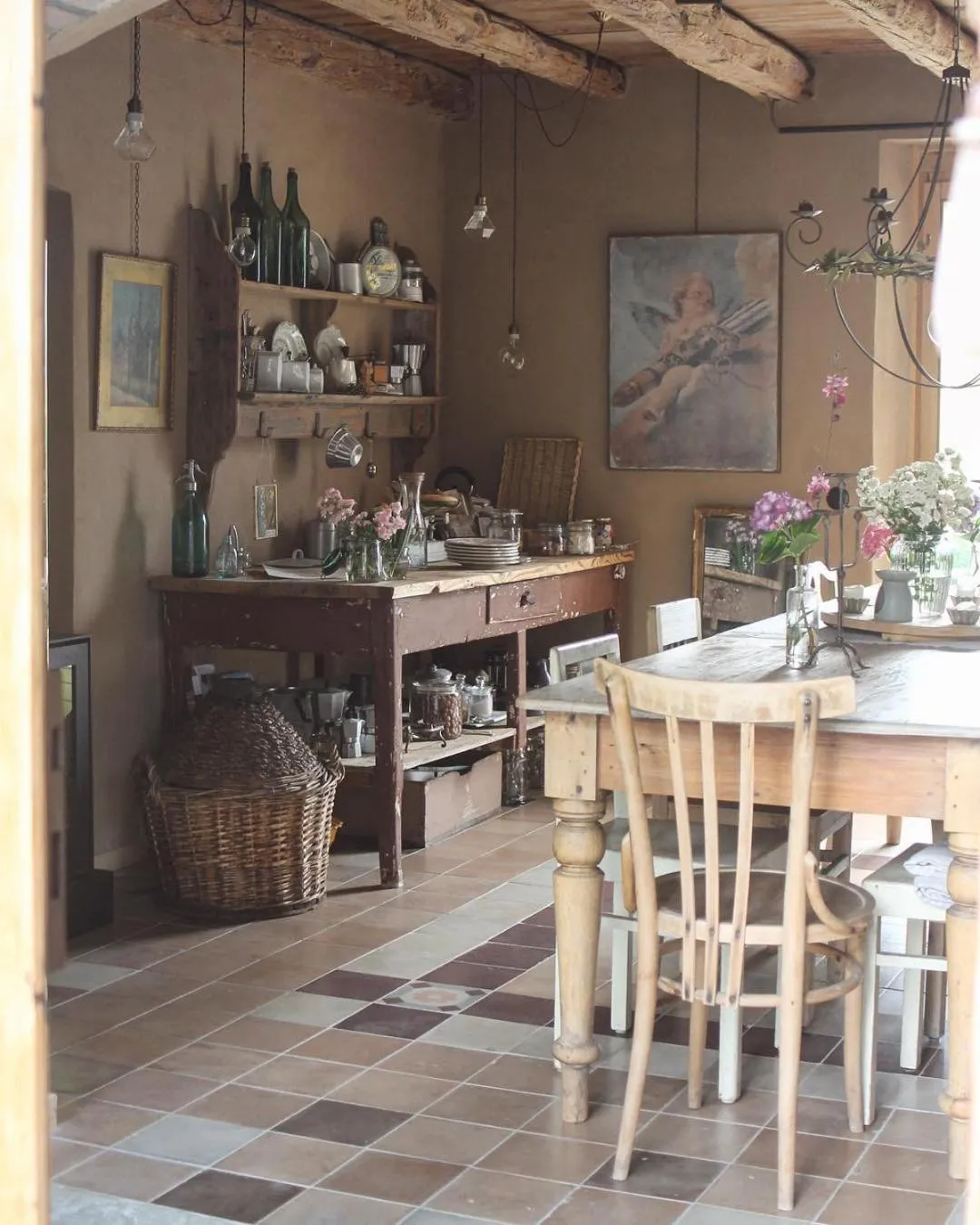 Communal lounge/ TV room in Villa 61 - Maison de Campagne