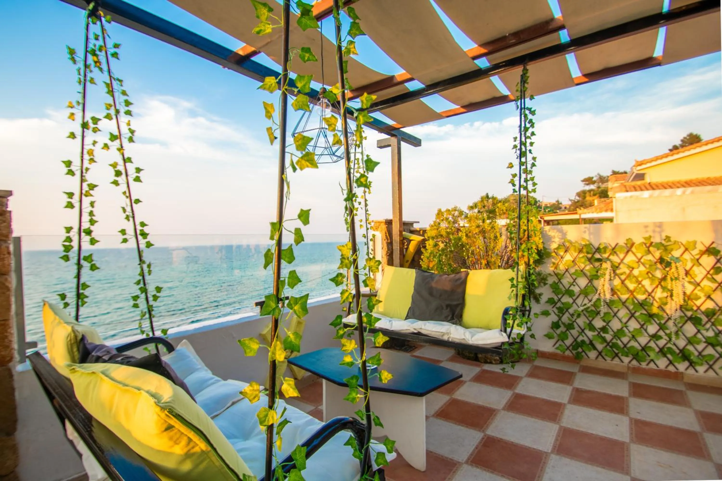 Restaurant/places to eat in Agoulos Beach Hotel