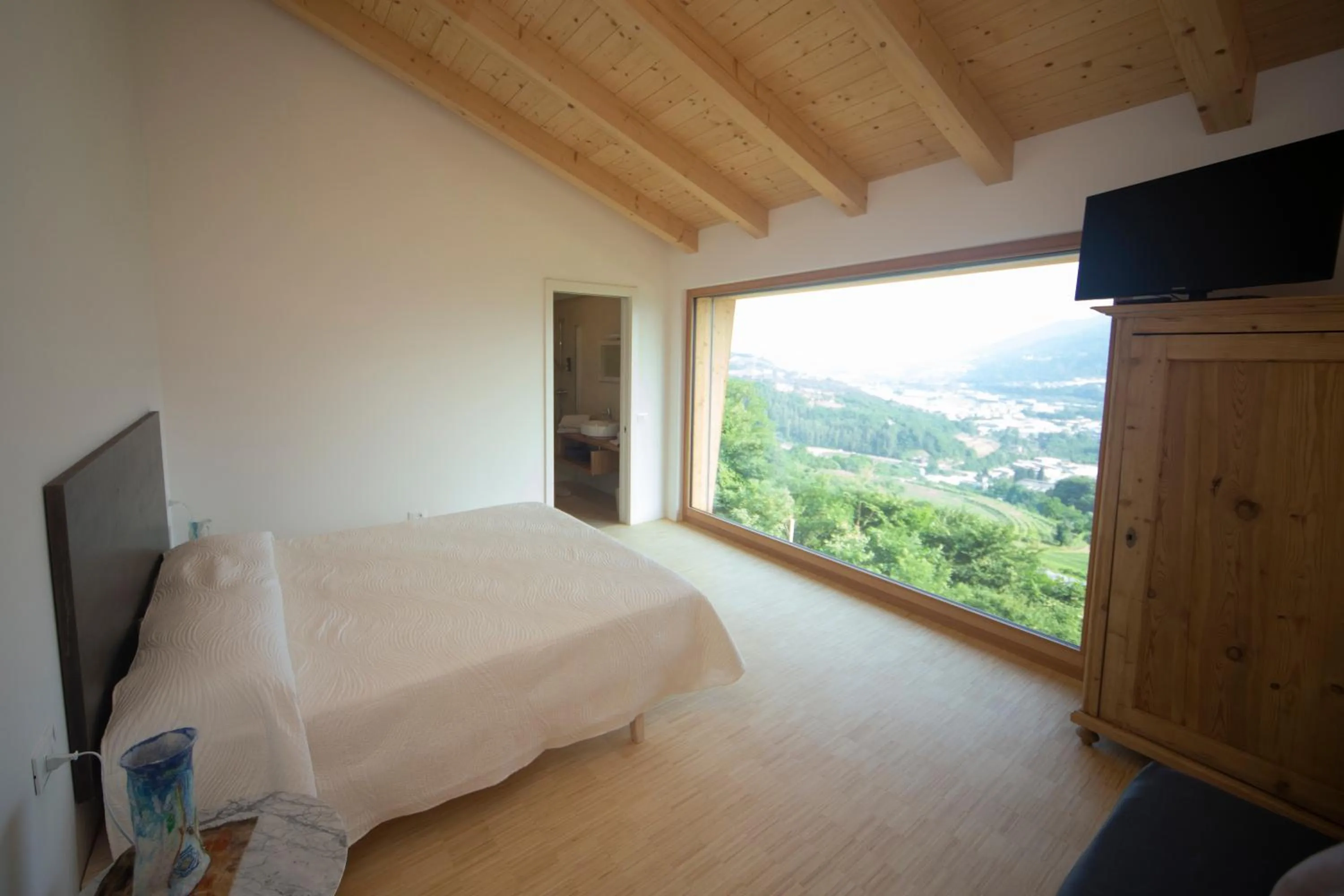 Photo of the whole room, Bed in Maso al Sole Agriturismo