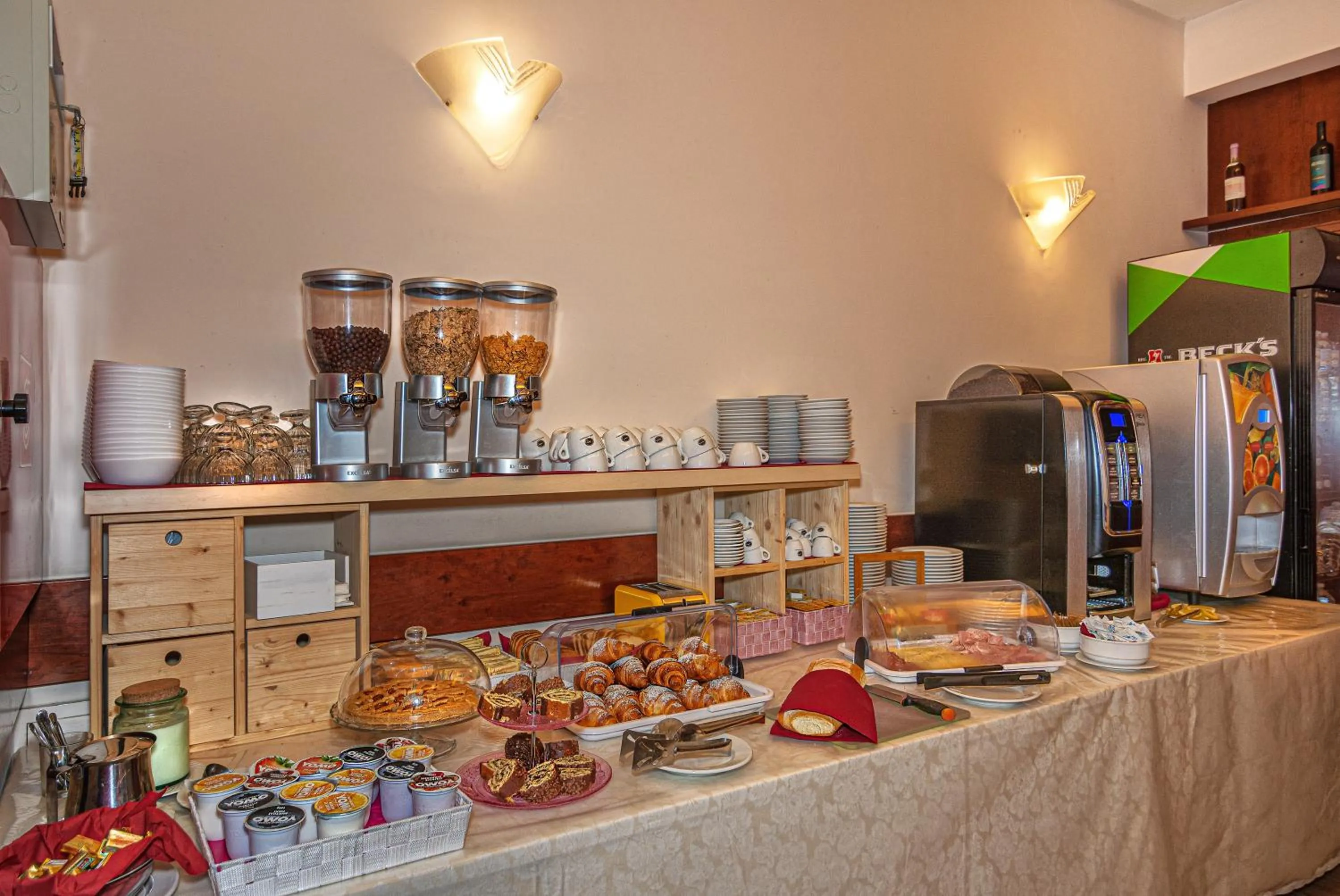 Breakfast in Florentia Hotel